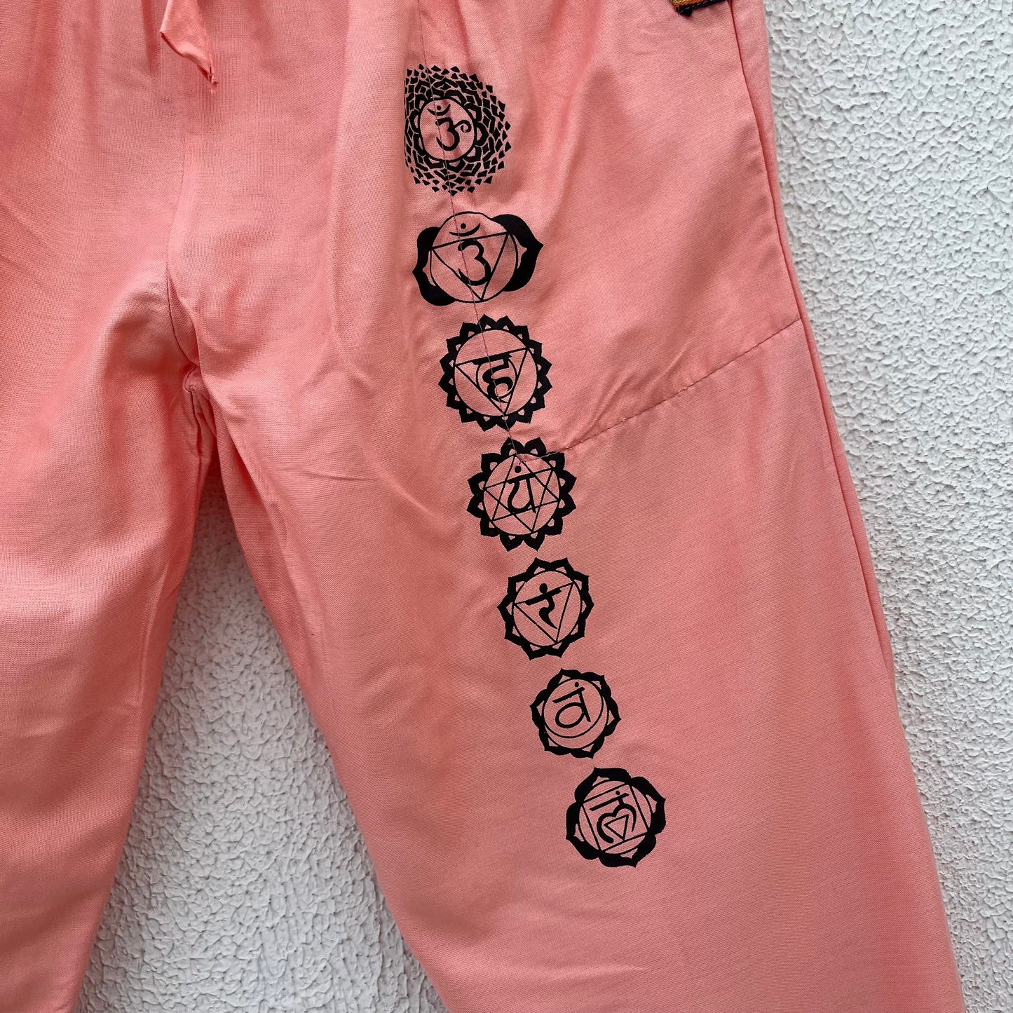7 Chakra Pants b&w- Peach
