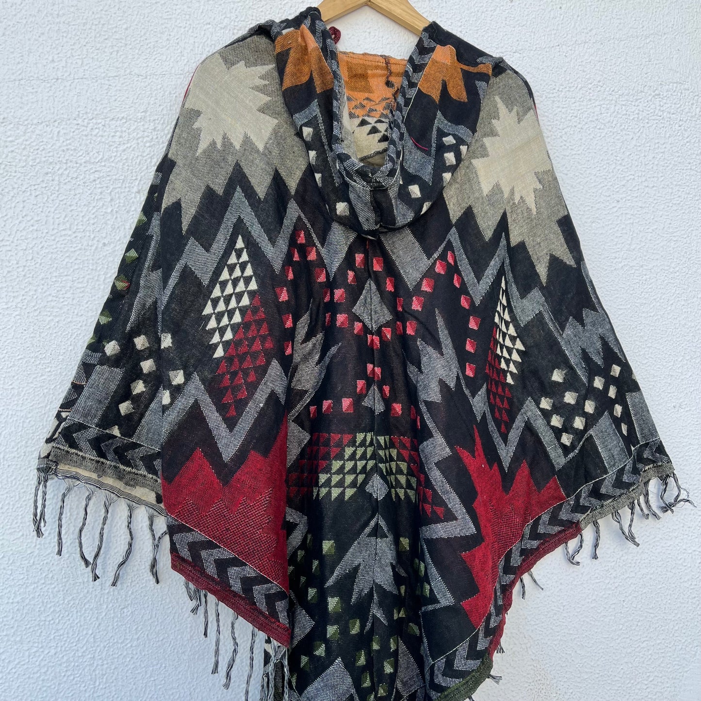 Pahadi Printed Poncho With Hood
