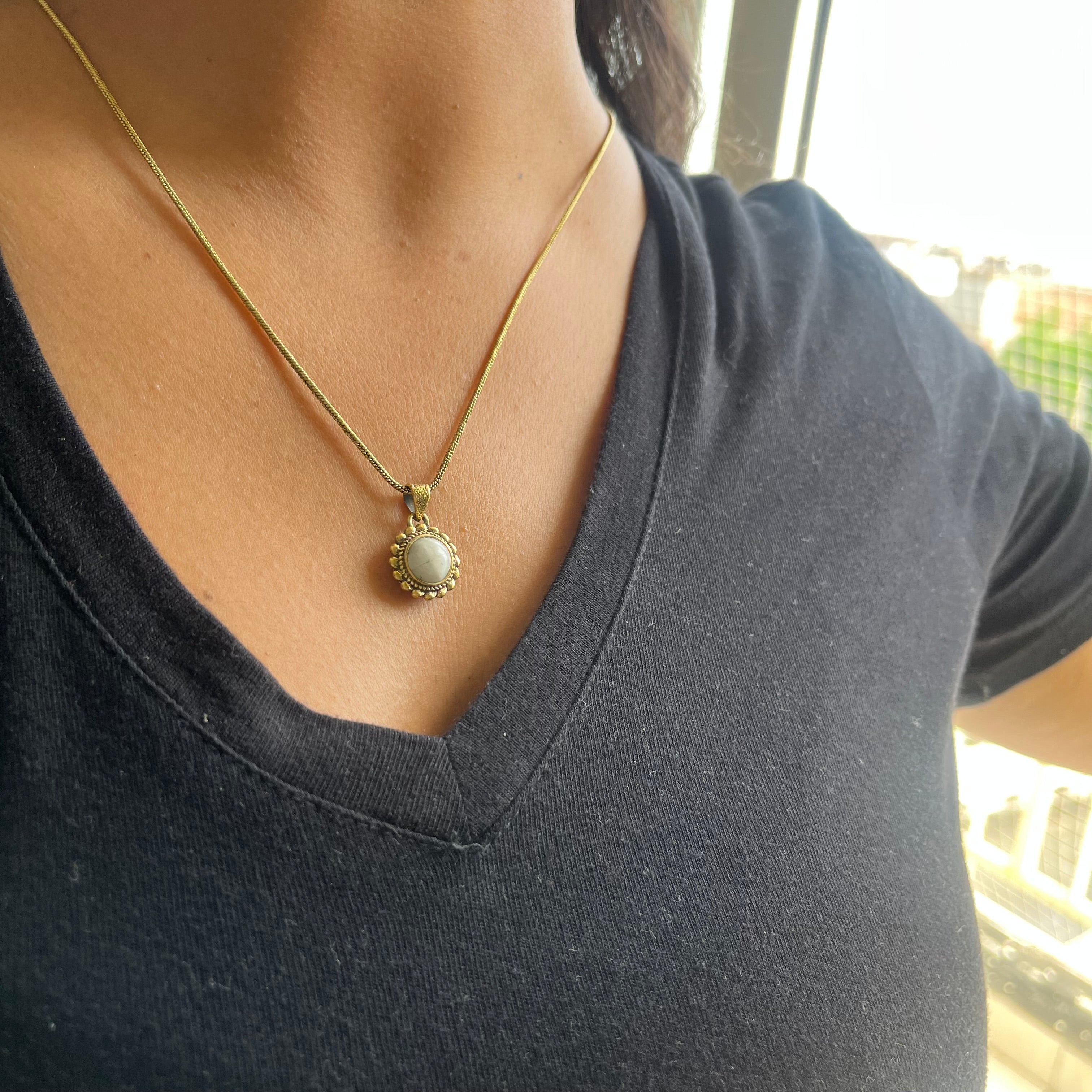 Moon Stone Pendant & Chain