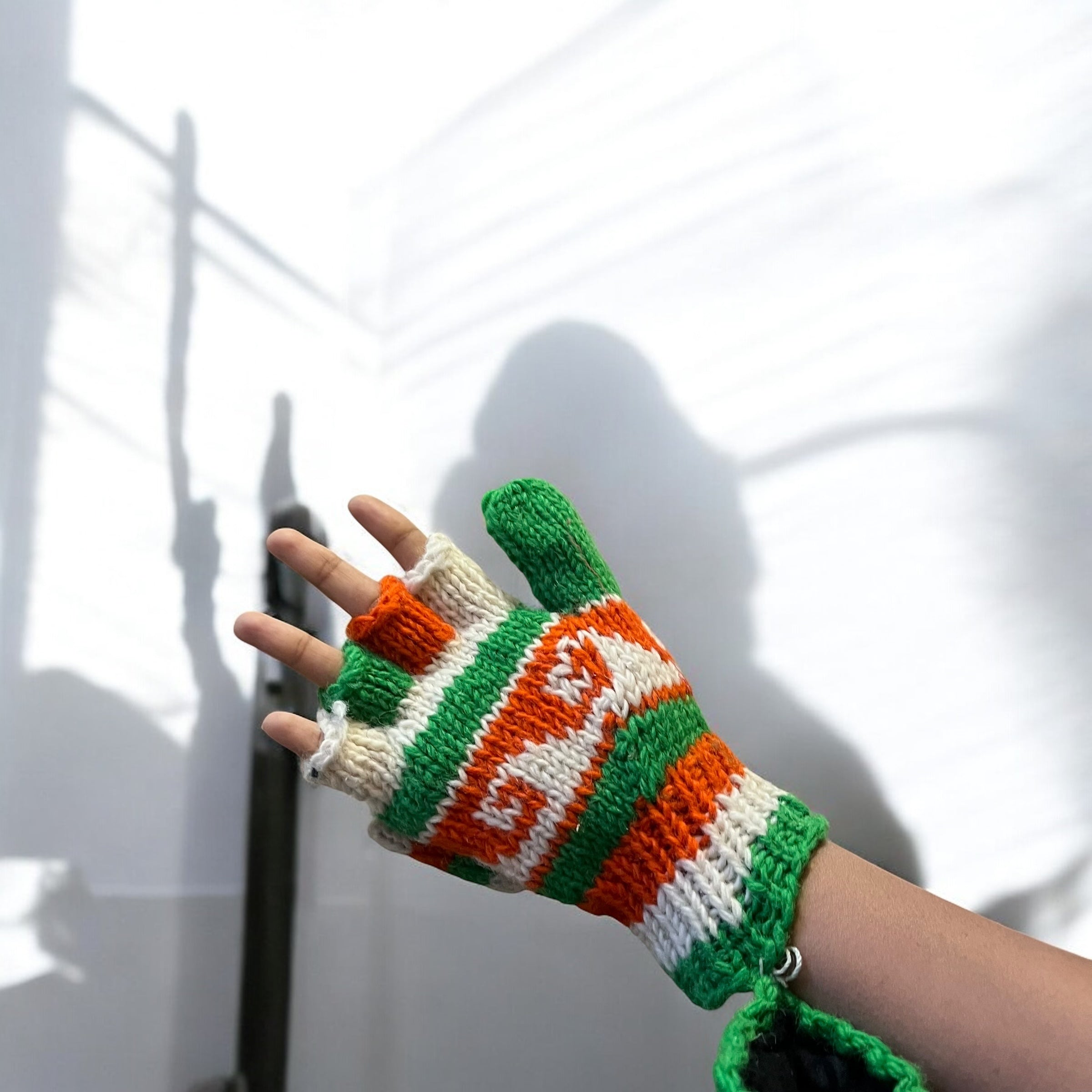 Hand Gloves