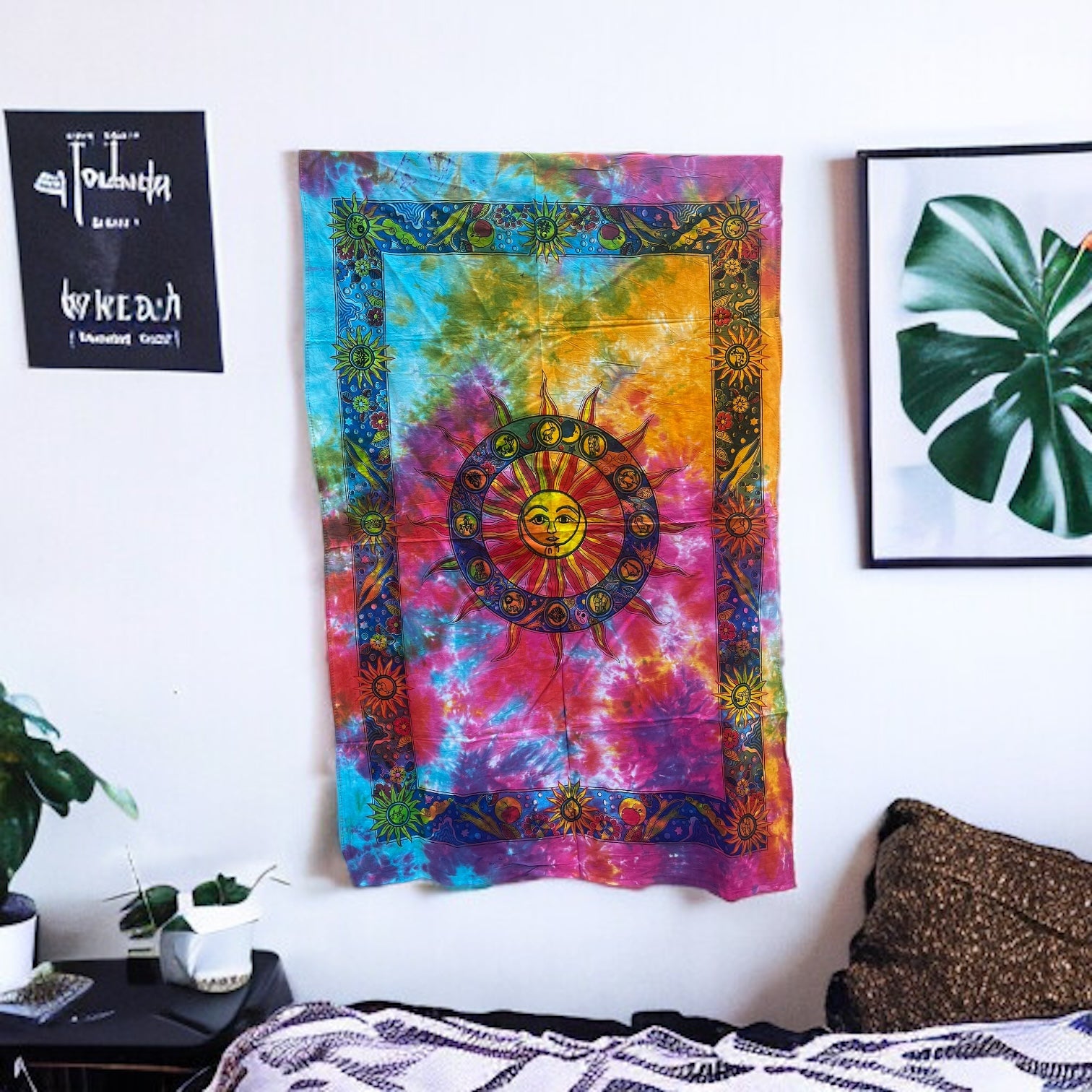 Wall Tapestry - Sun & Moon Zodiac Sign