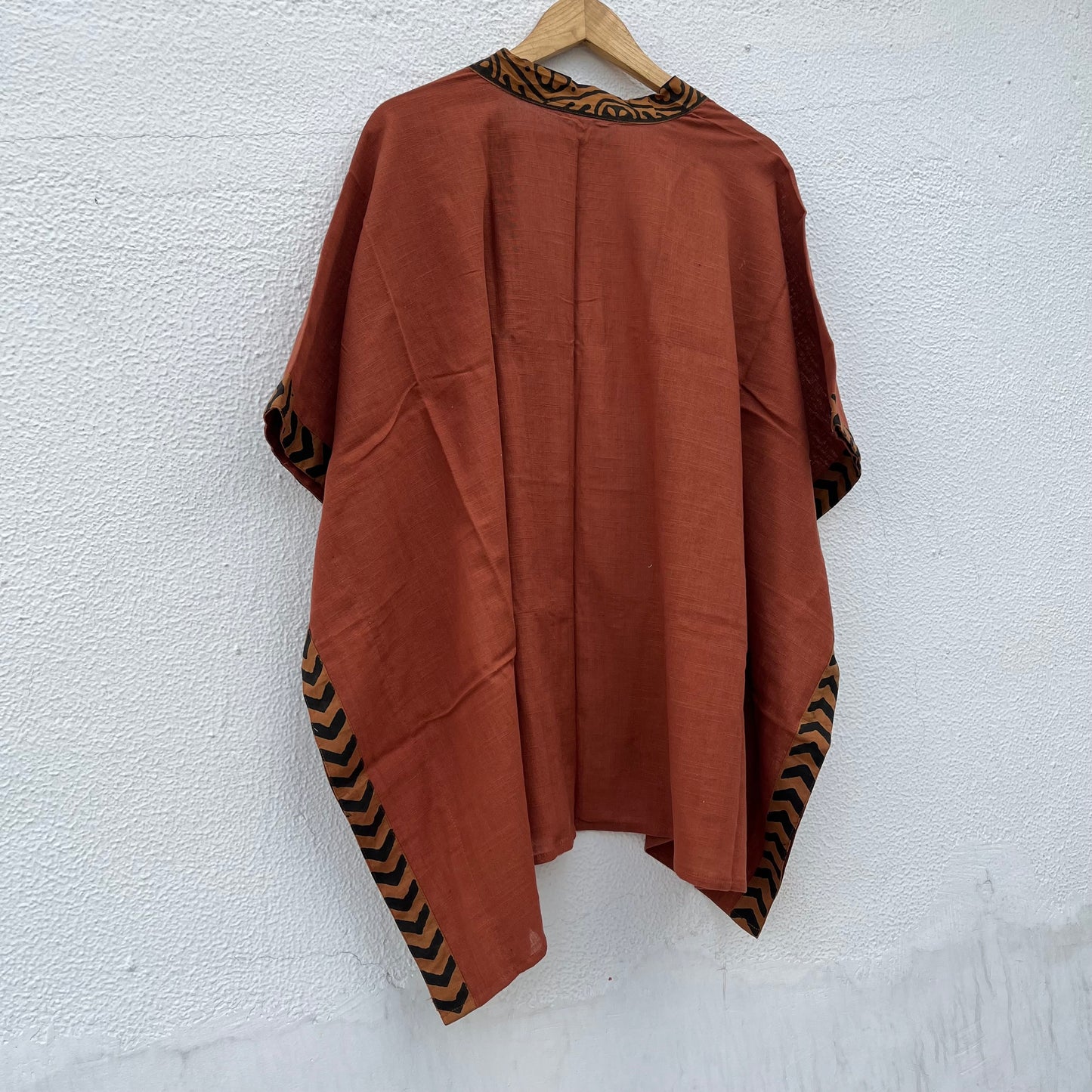 Karwaan Kaftan Cotton Shrug- Rust Orange