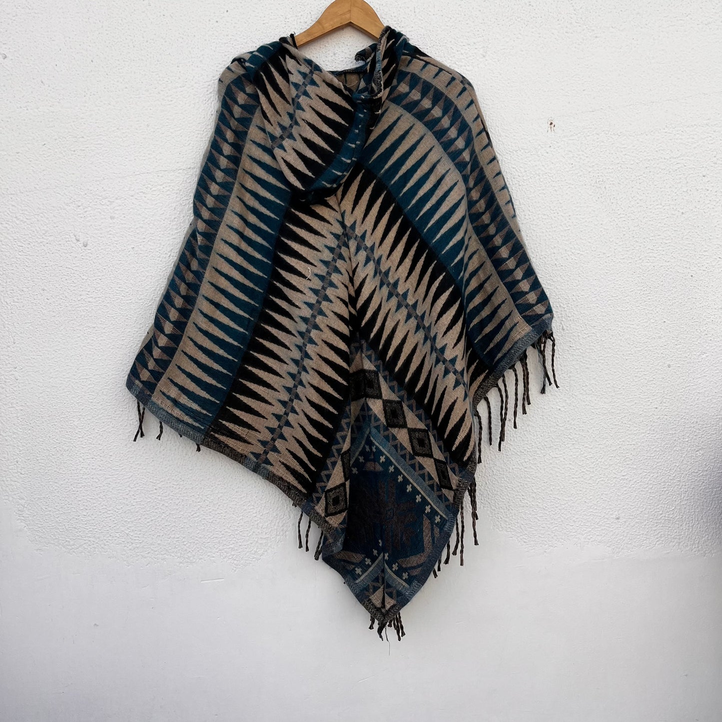 Pahadi Printed Poncho With Hood