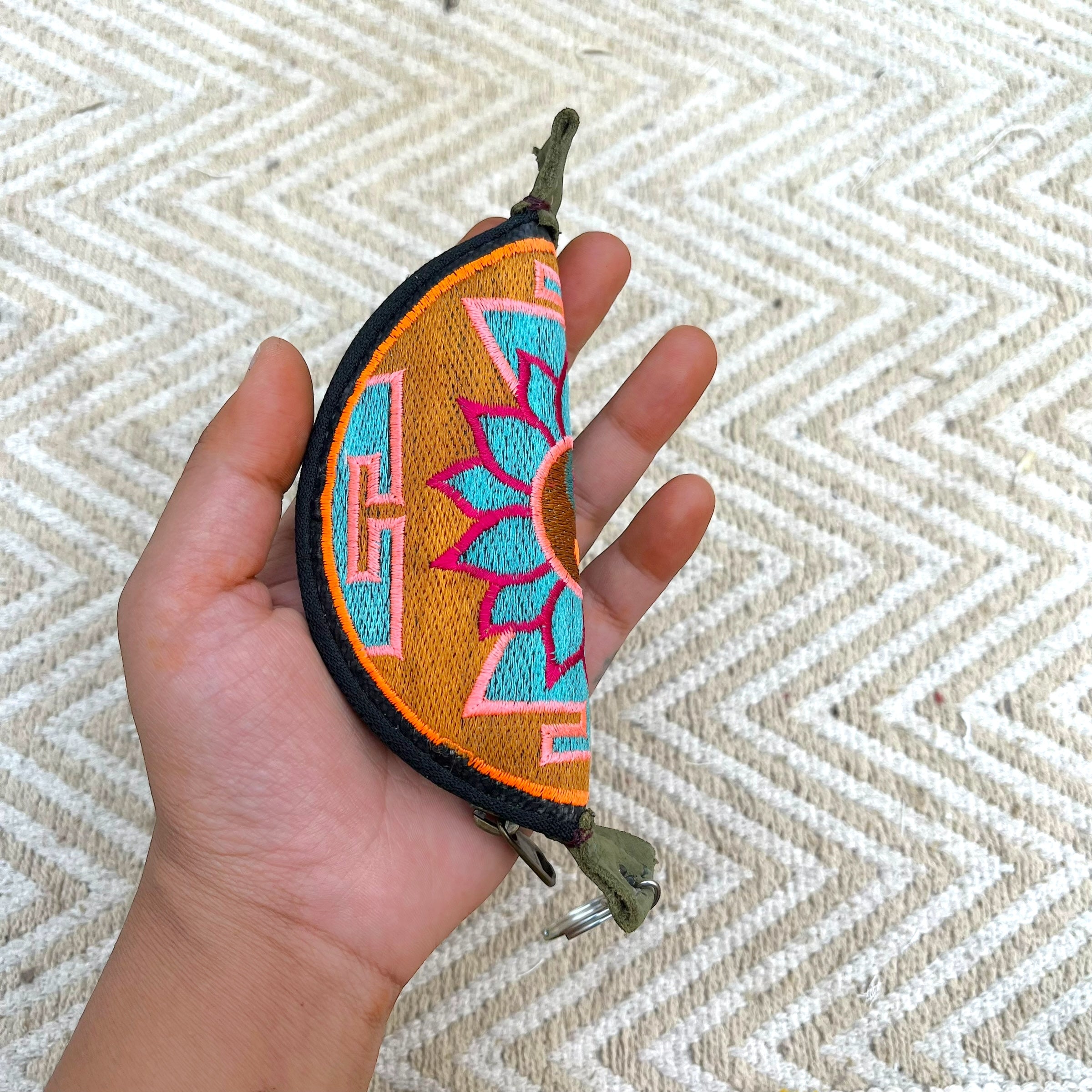 Base Pouch - Ying Yang