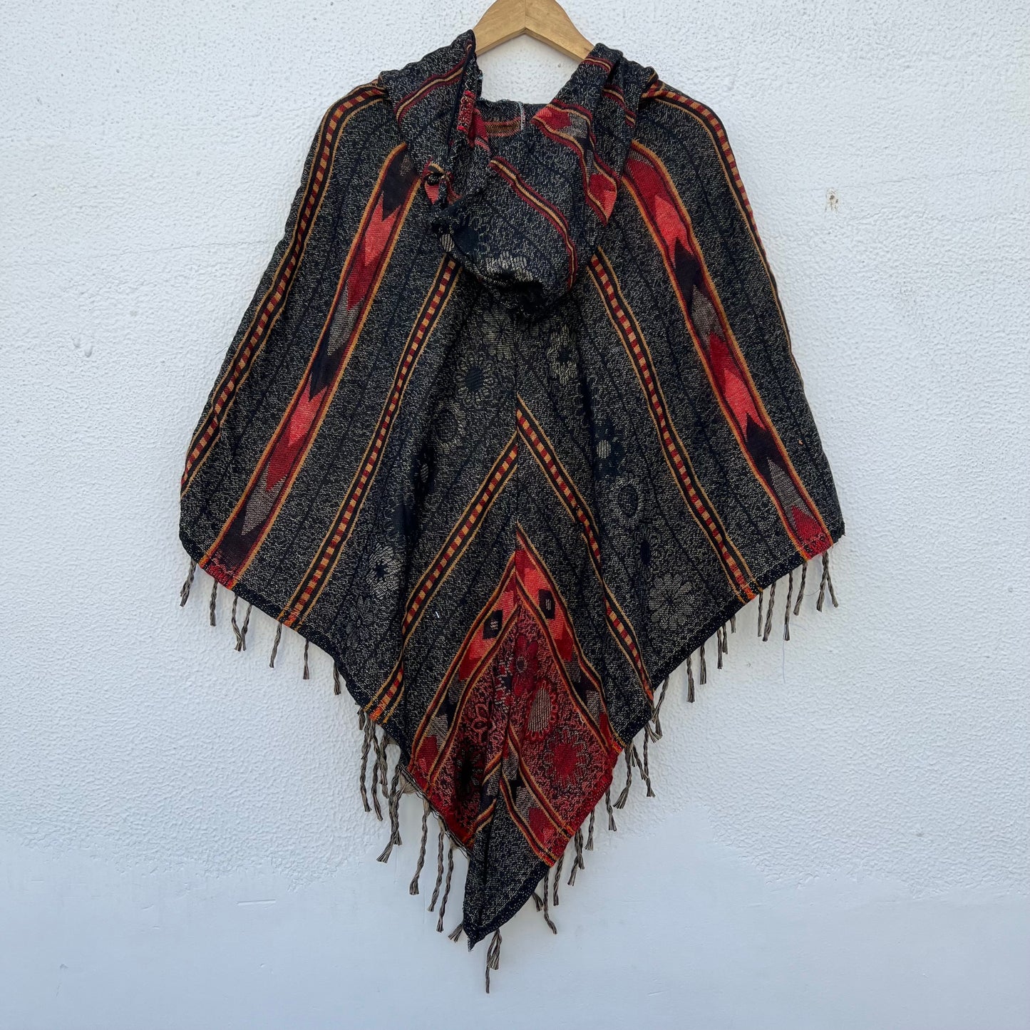 Pahadi Printed Poncho With Hood