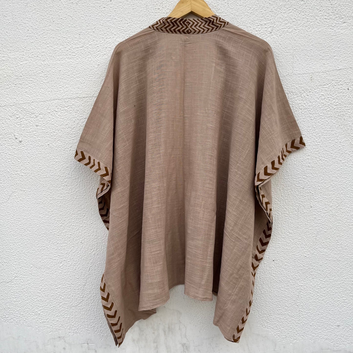 Karwaan Kaftan Cotton Shrug - Light Sand