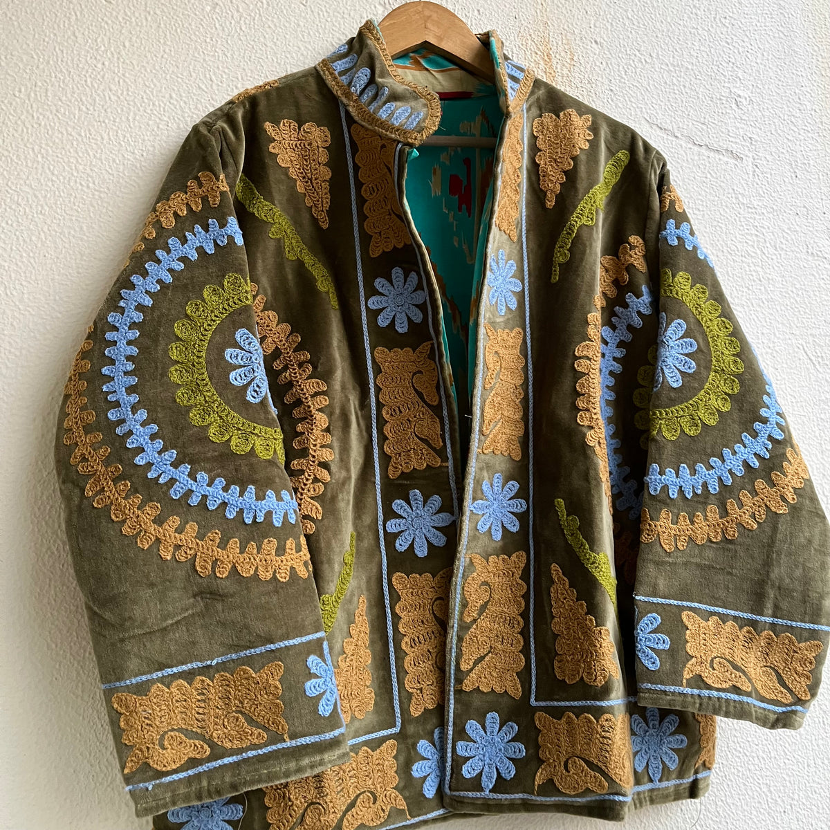 Jaipuri Thread Velvet Jacket