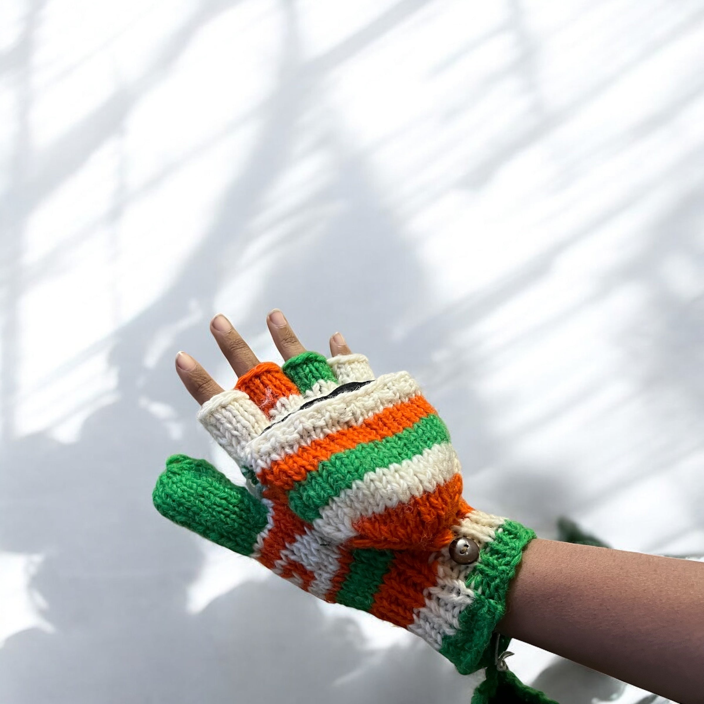 Hand Gloves