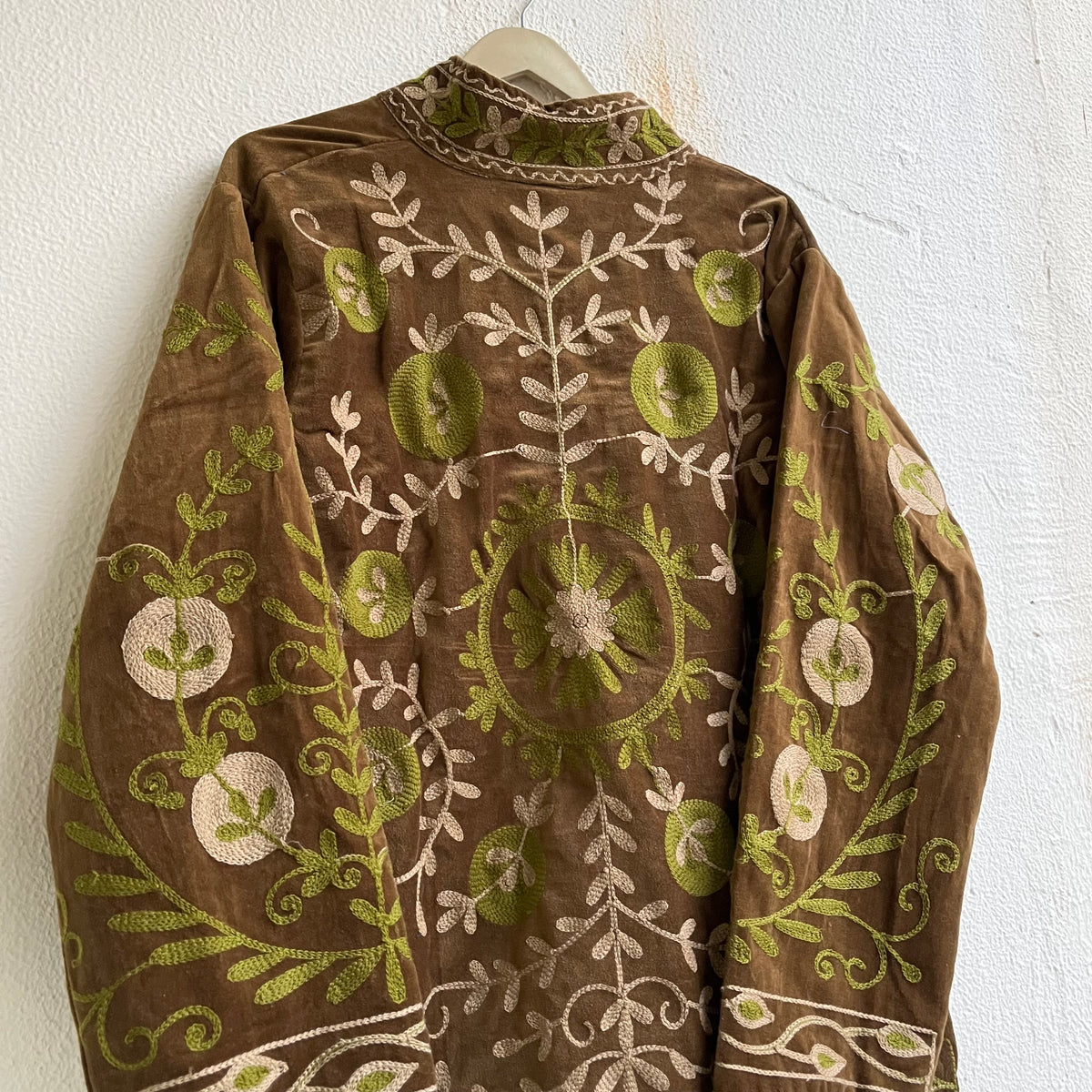 Jaipuri Thread Velvet Jacket