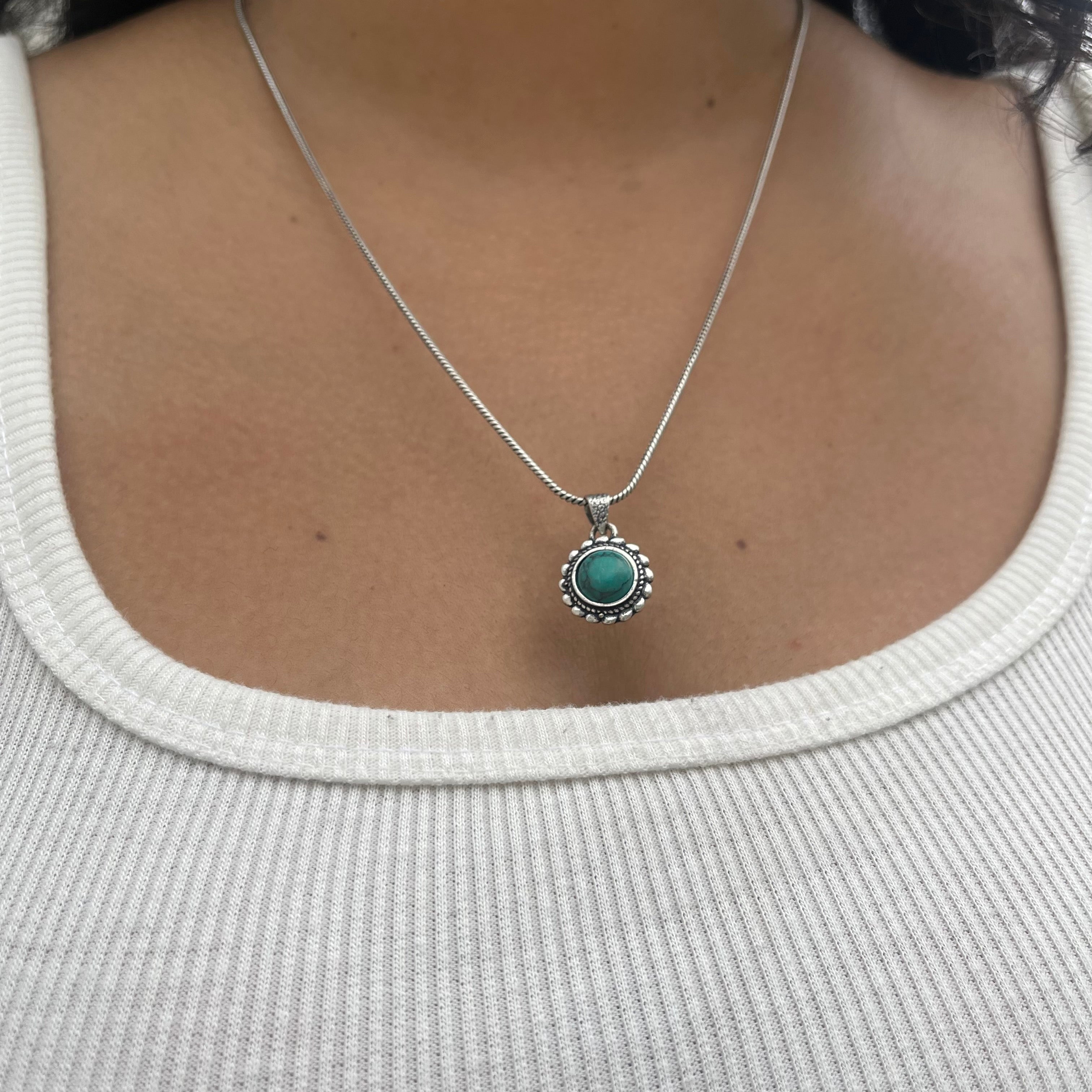 Turquoise Stone Pendant & Chain