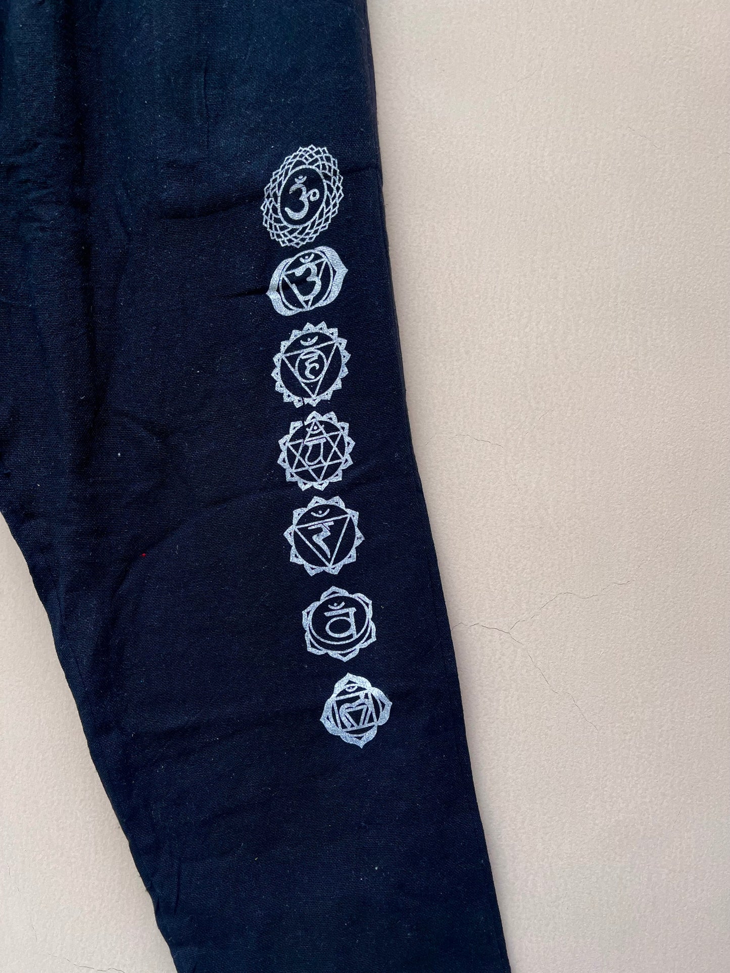 7 Chakra Pants b&w - Black