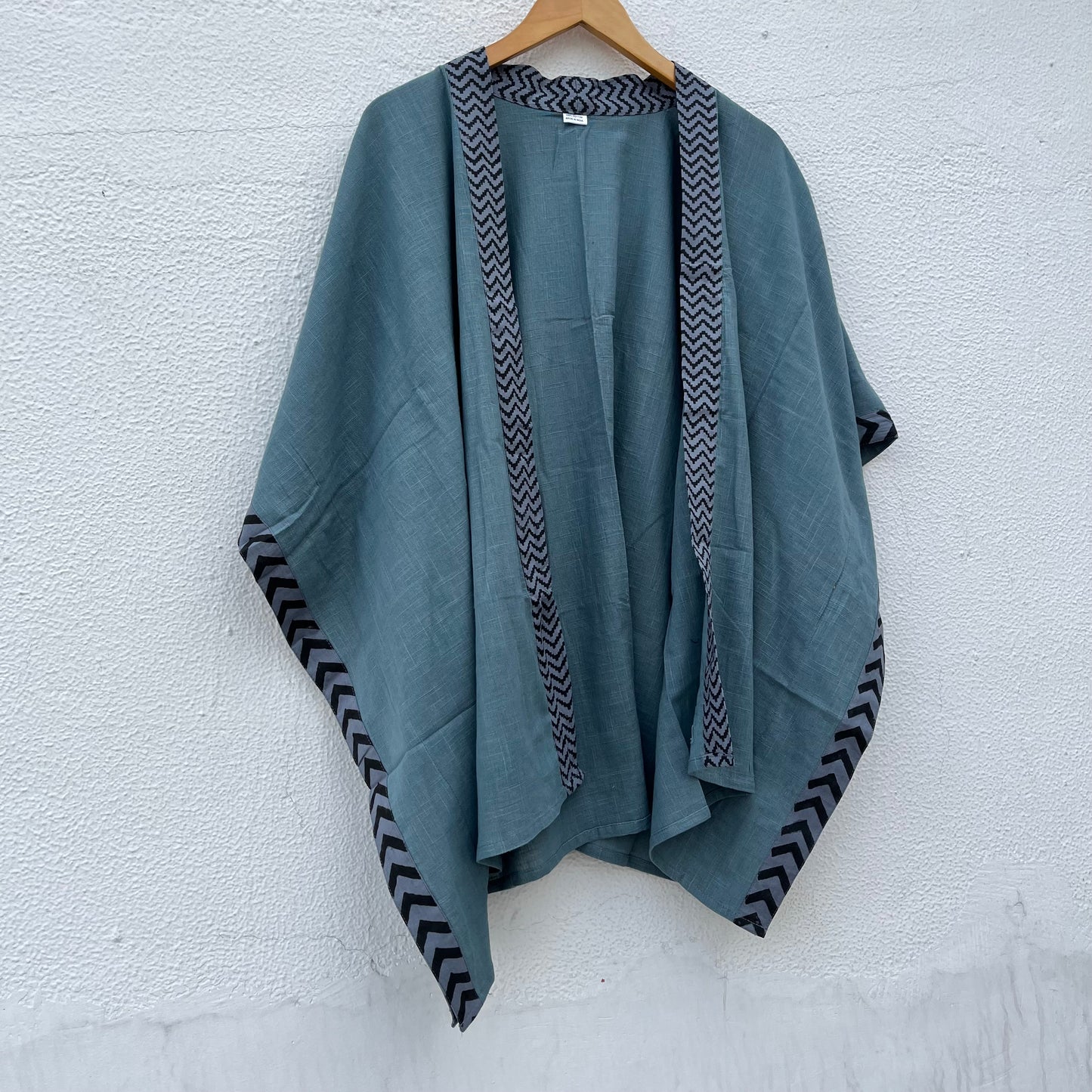 Karwaan Kaftan Cotton Shrug- Teal Blue