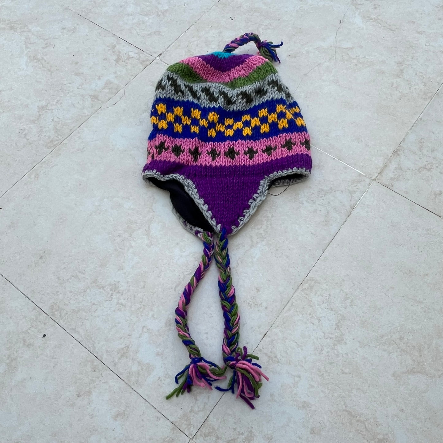 Winter Cap with braids