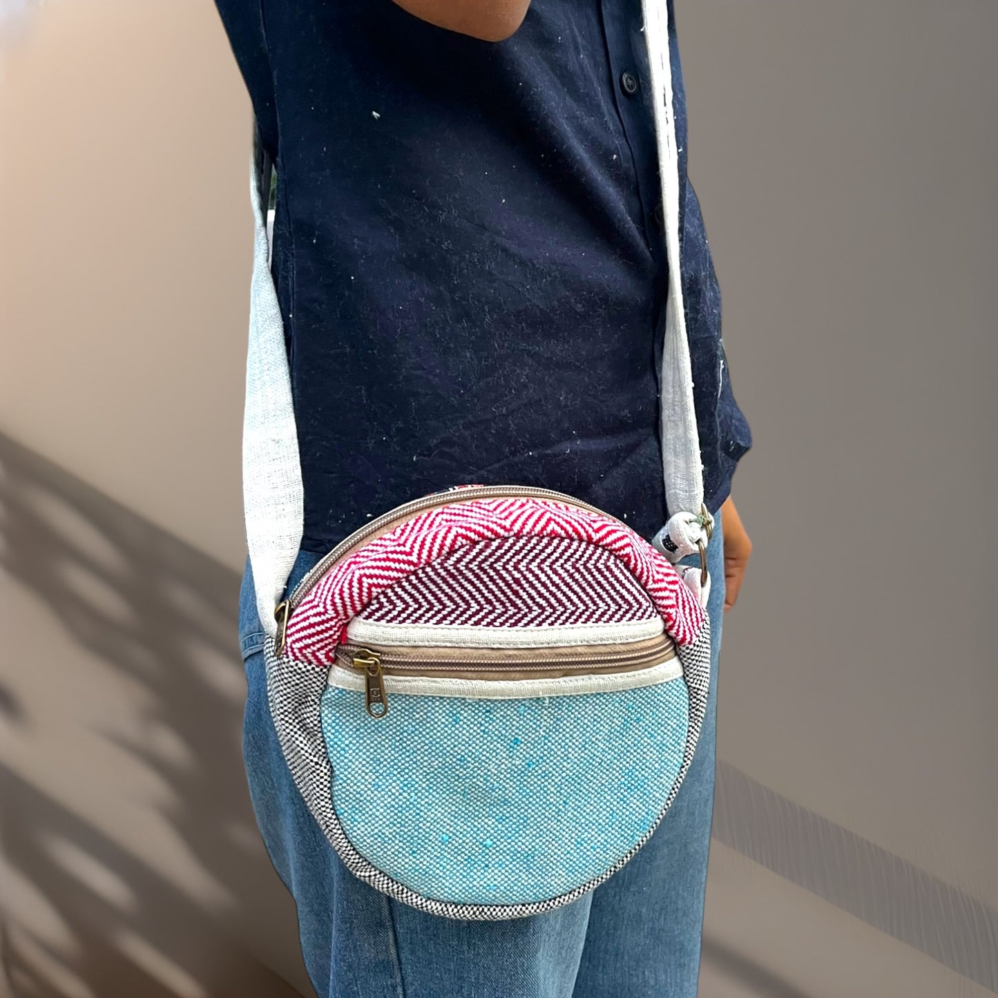 Round Sling Bag