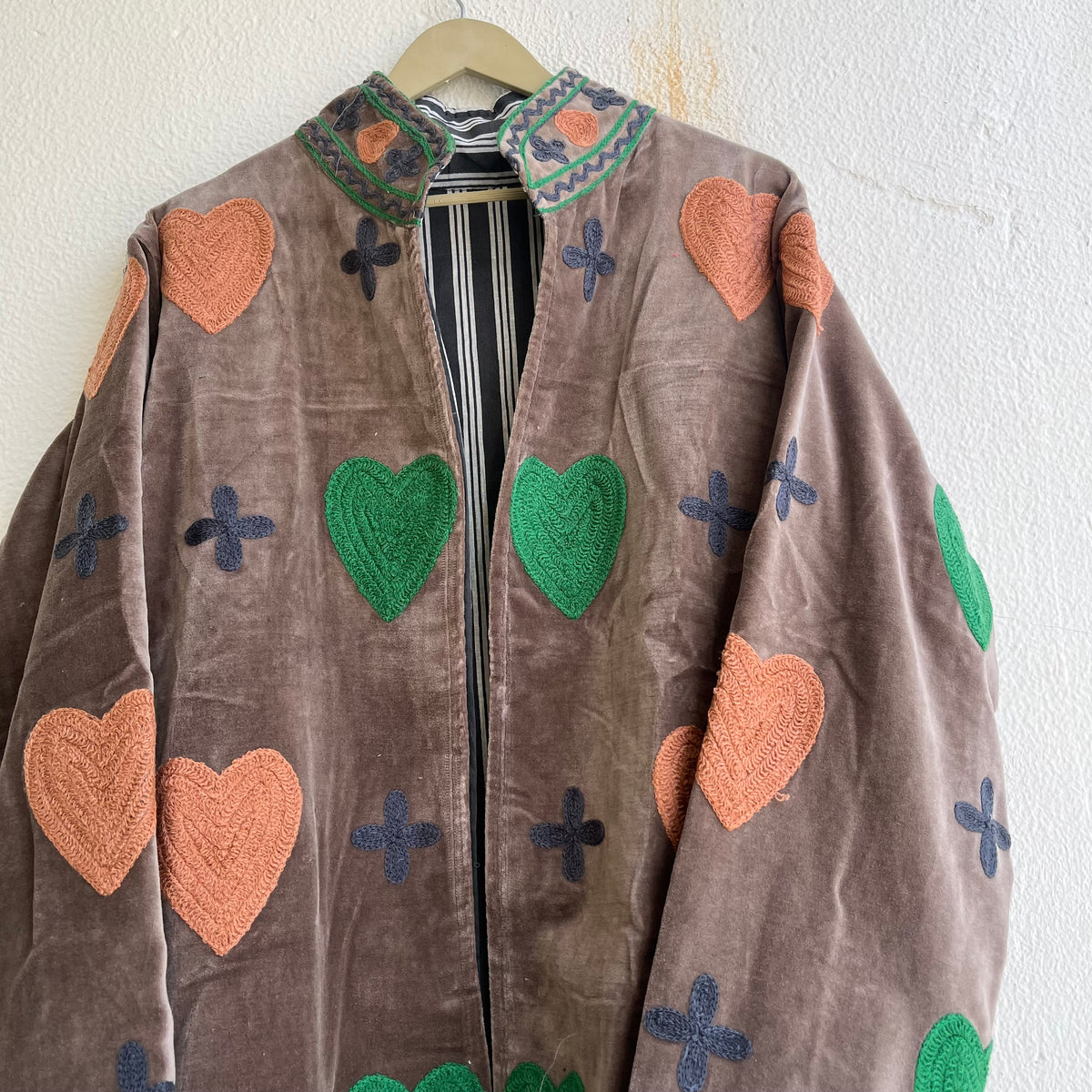 Jaipuri Thread Velvet Jacket