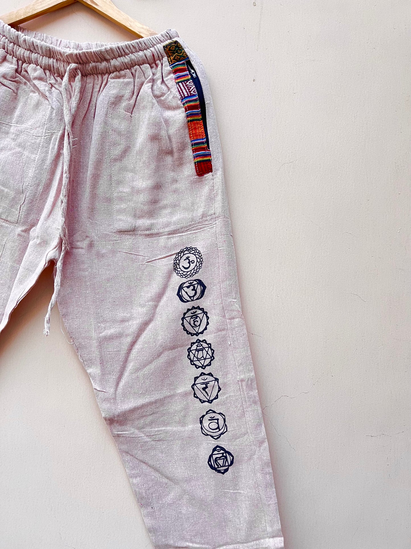 7 Chakra Pants b&w- Peach