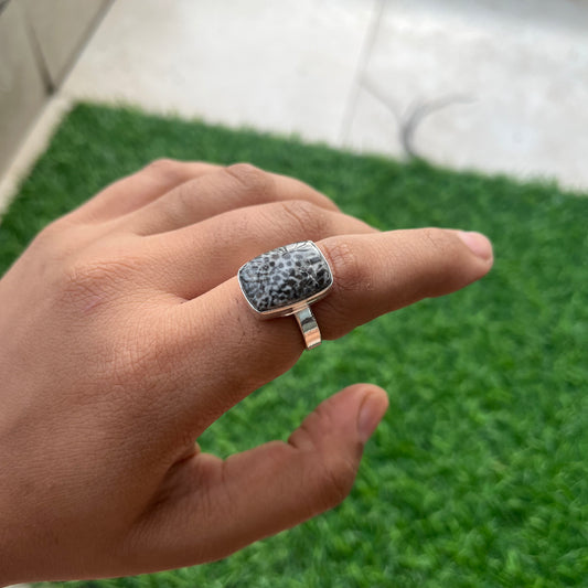 Coral Adjustable Ring