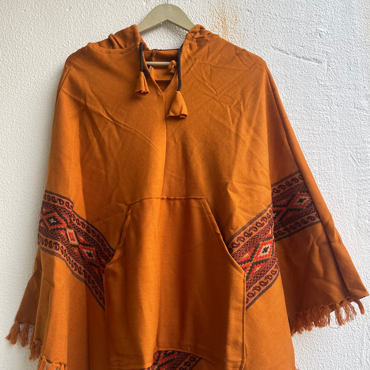Pahadi Kullu Poncho- Masturd