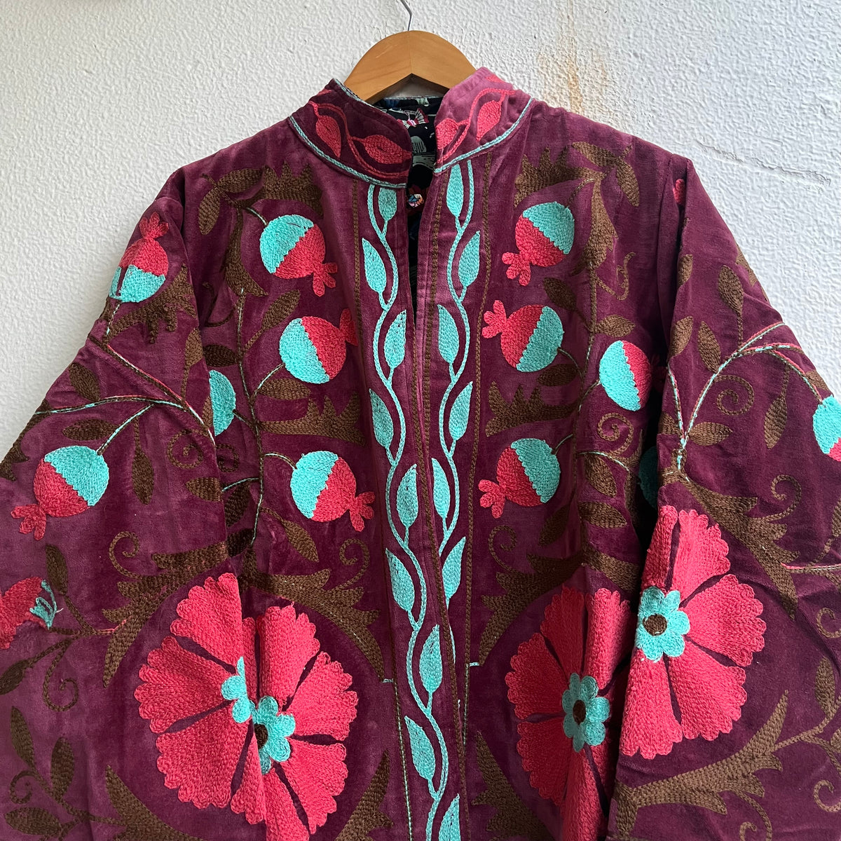 Jaipuri Thread Velvet Jacket