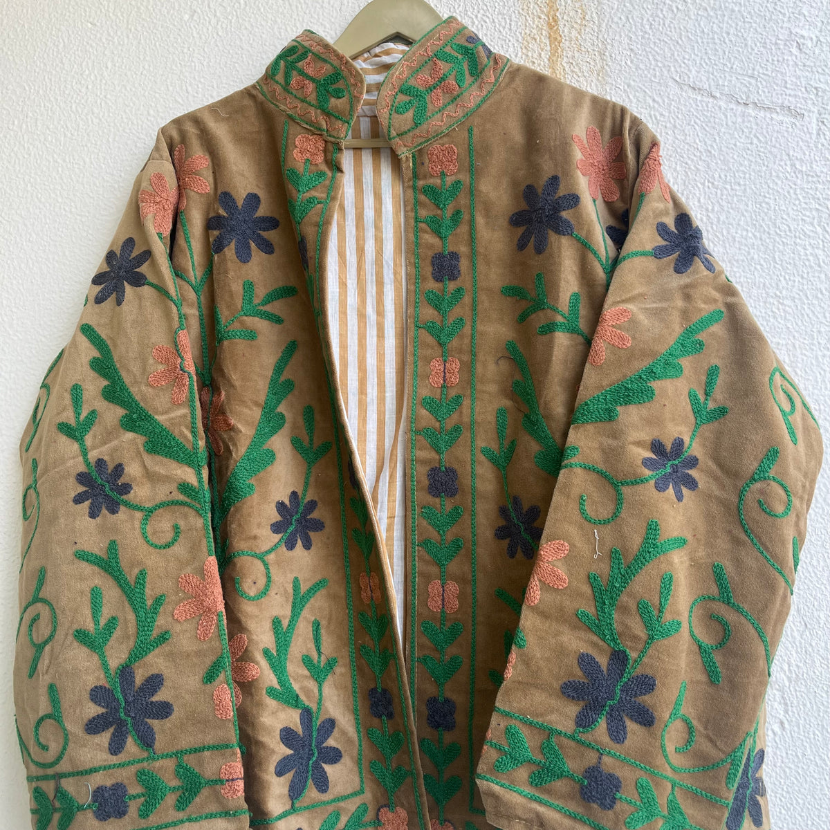 Jaipuri Thread Velvet Jacket