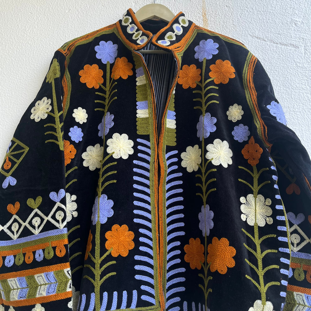 Jaipuri Thread Velvet Jacket