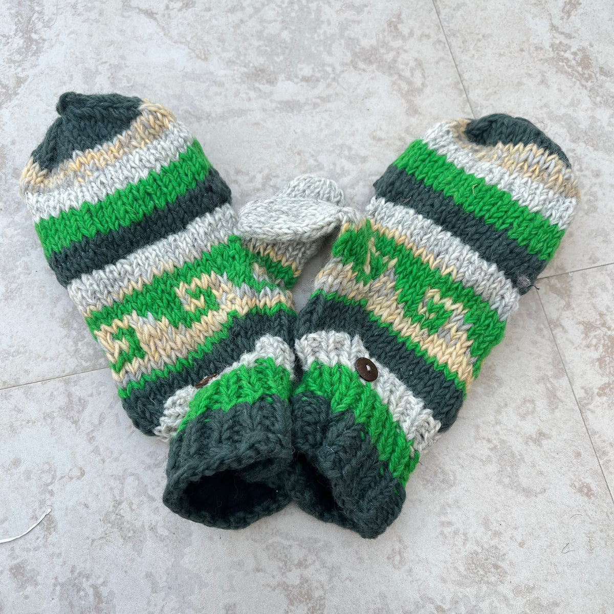 Hand Gloves