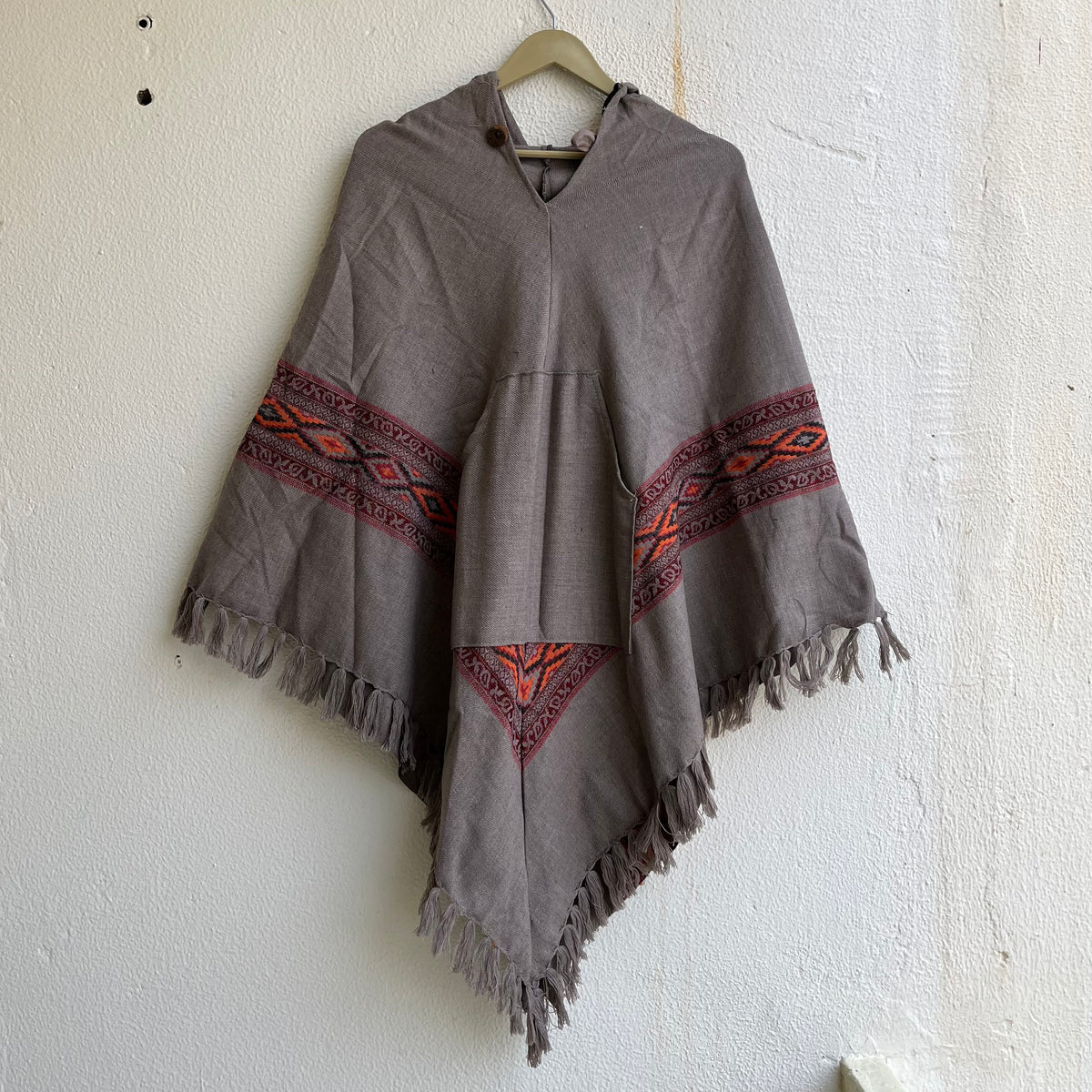Woollen Pahadi Poncho - Grey