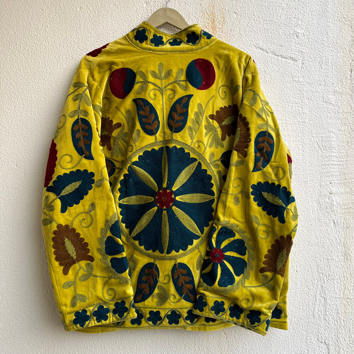 Jaipuri Thread Velvet Jacket