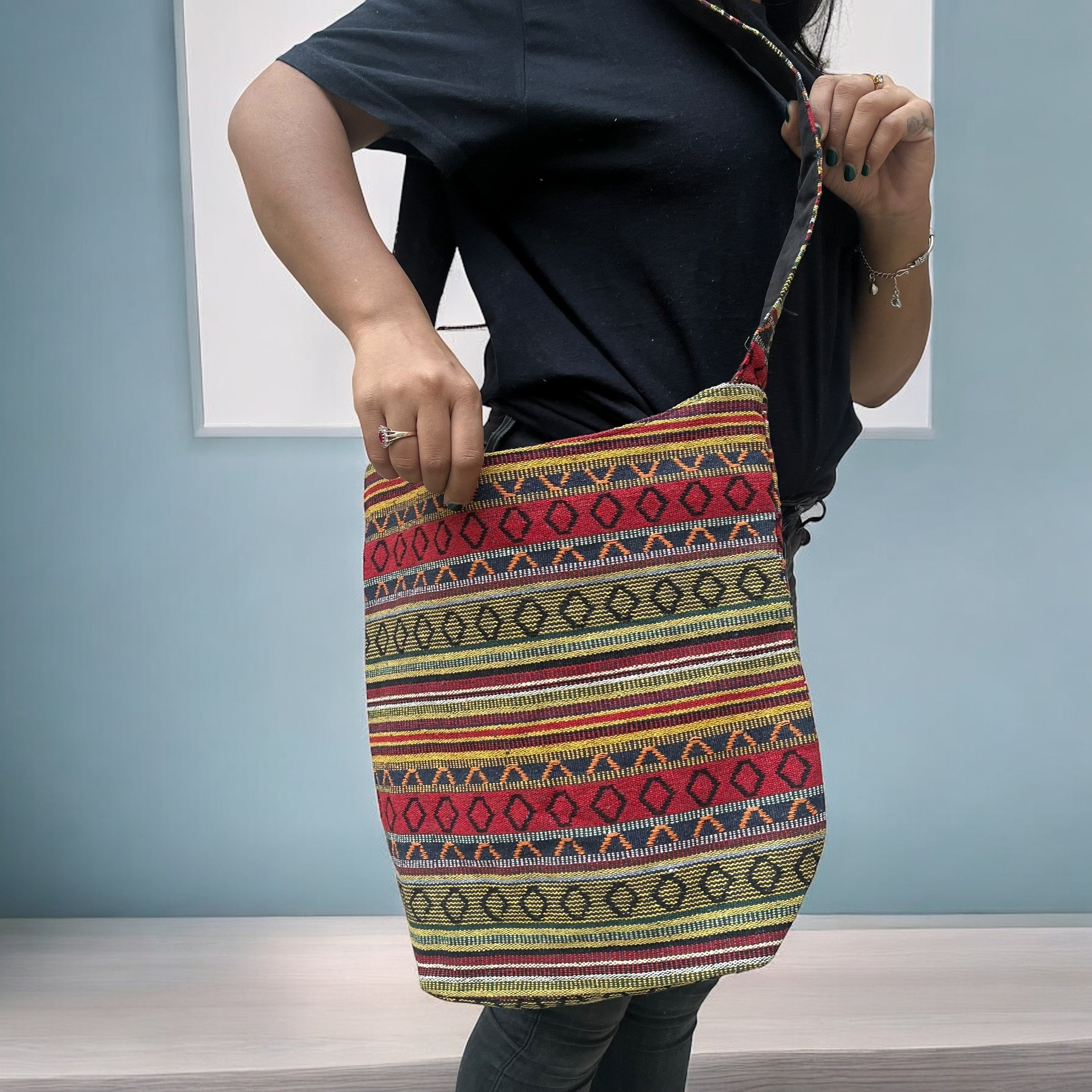 Big Hemp Jhola - Manmoji (Multicolor)