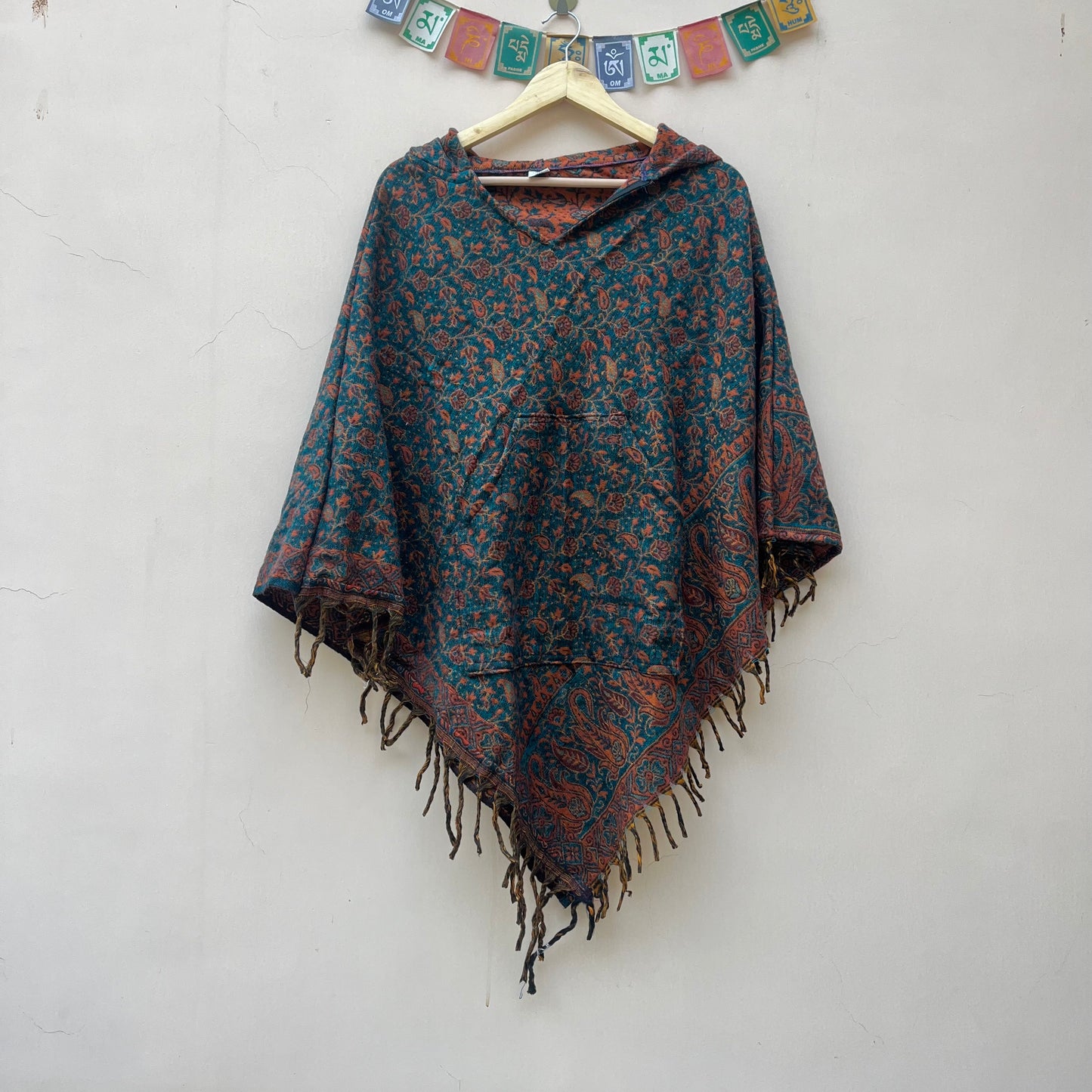 Pahadi Poncho