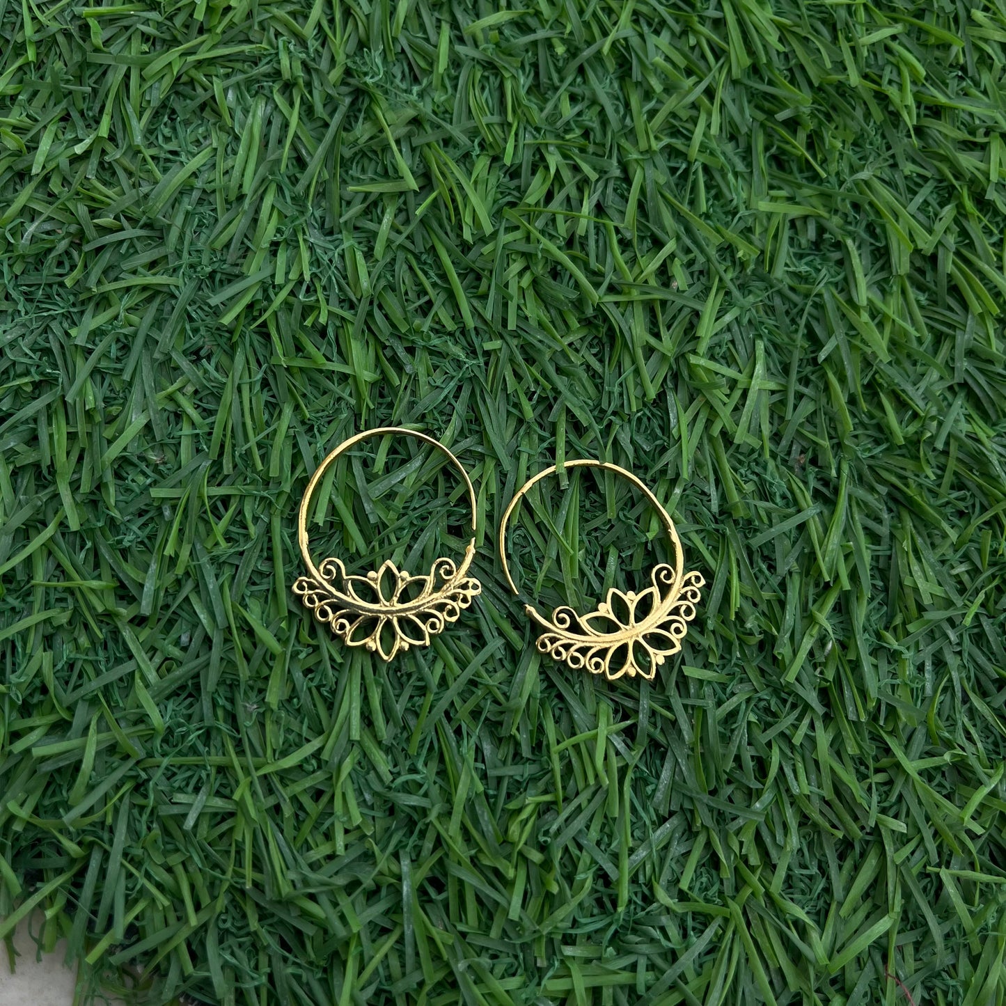 Aura Earrings