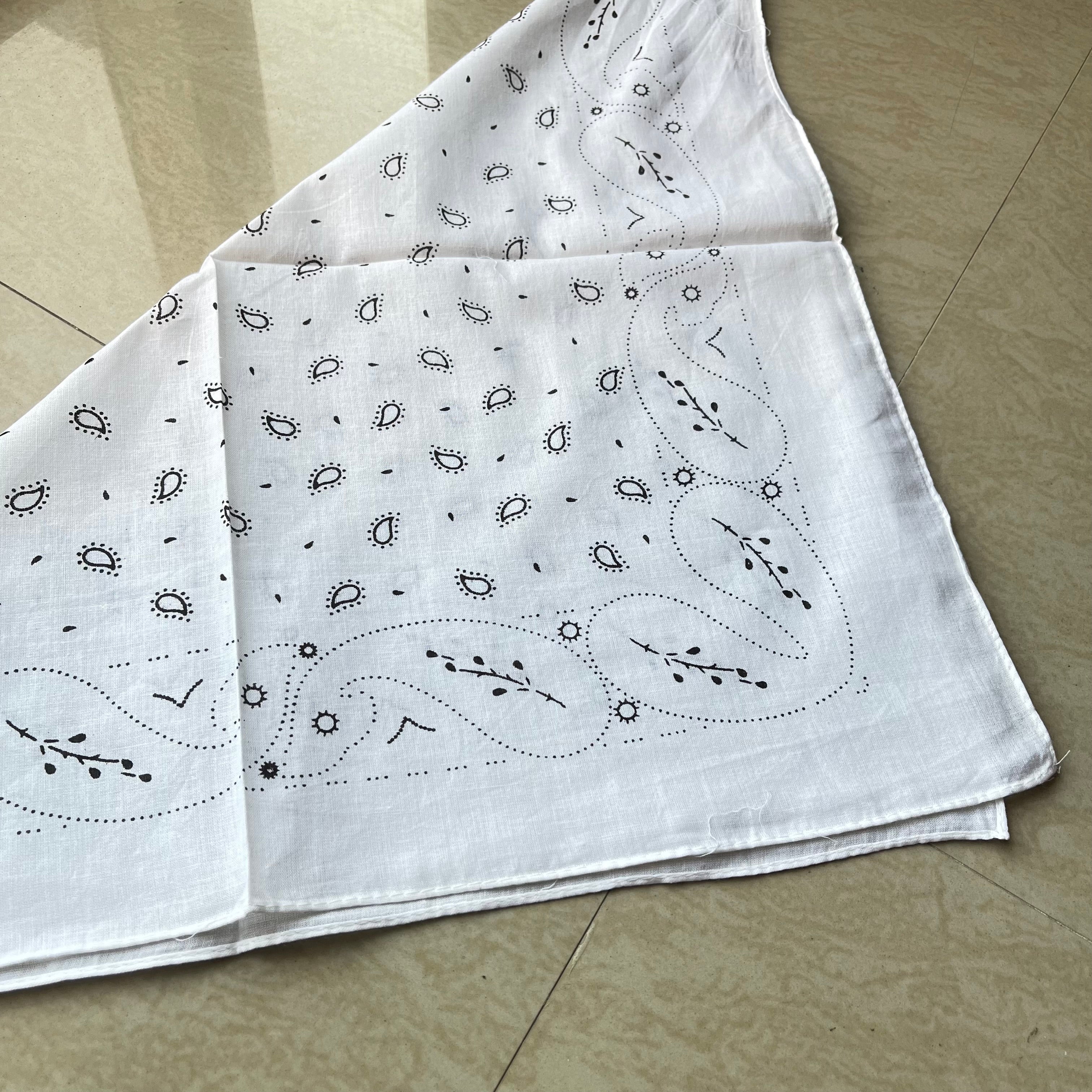 Bandana : Old White