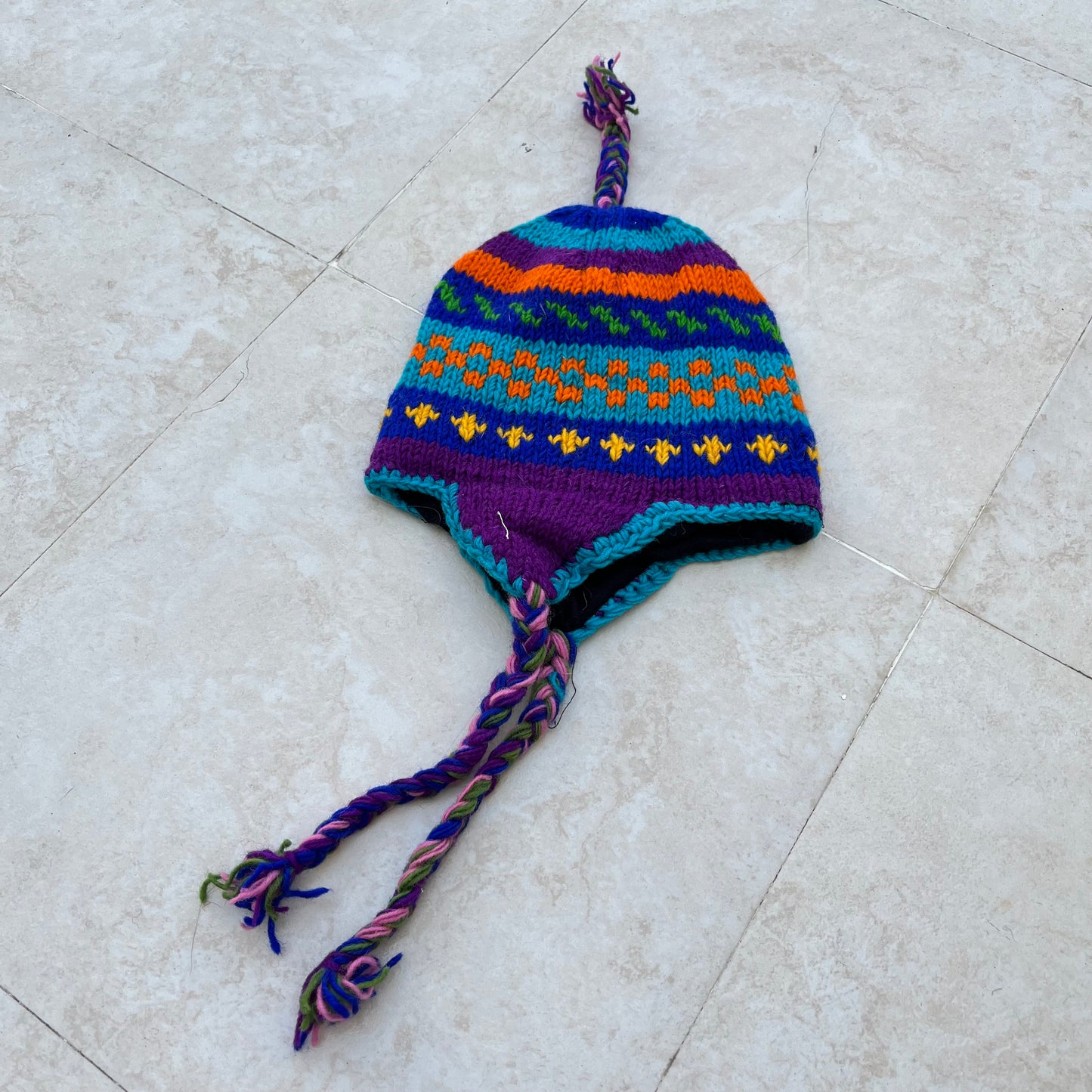 Winter Cap with braids