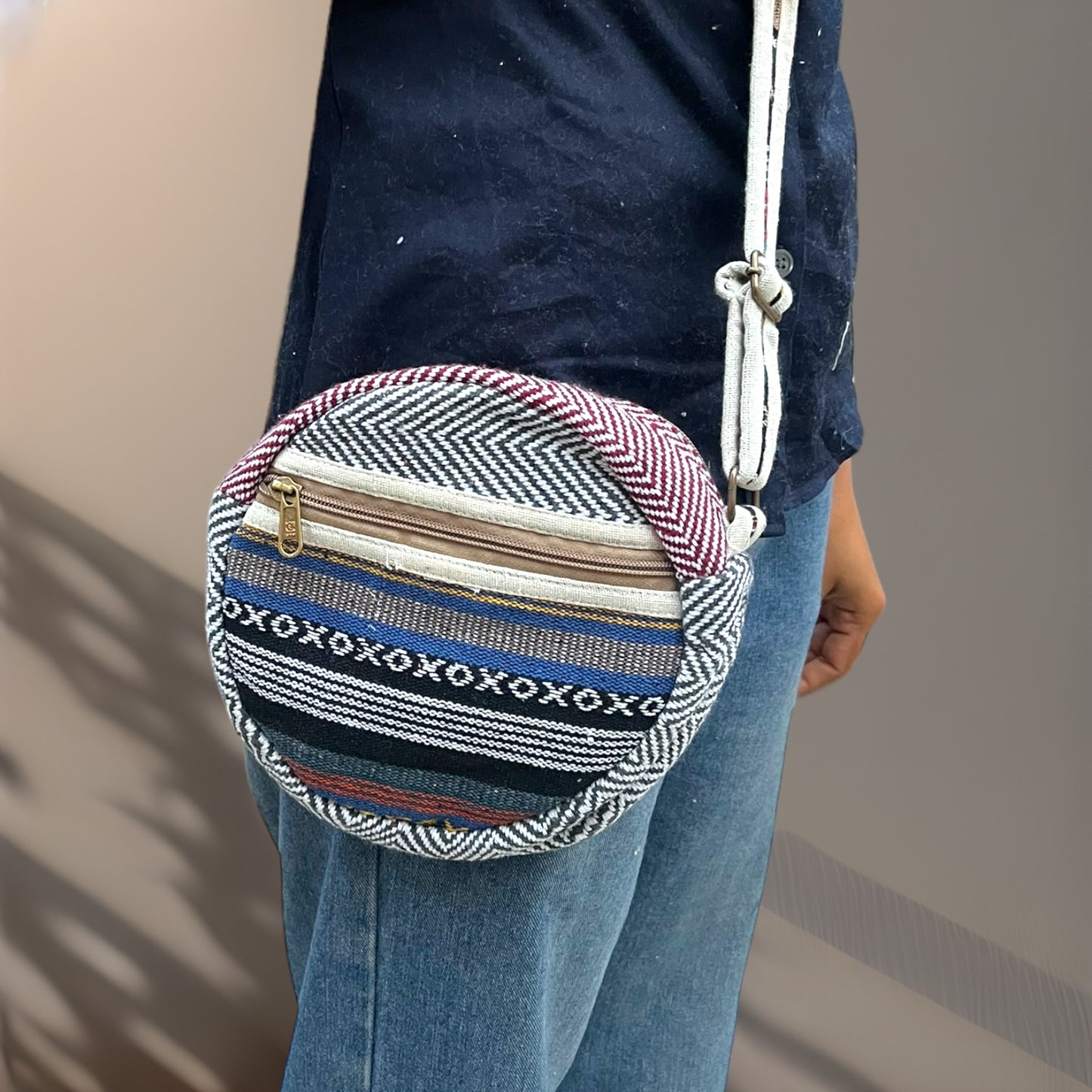 Round Sling Bag