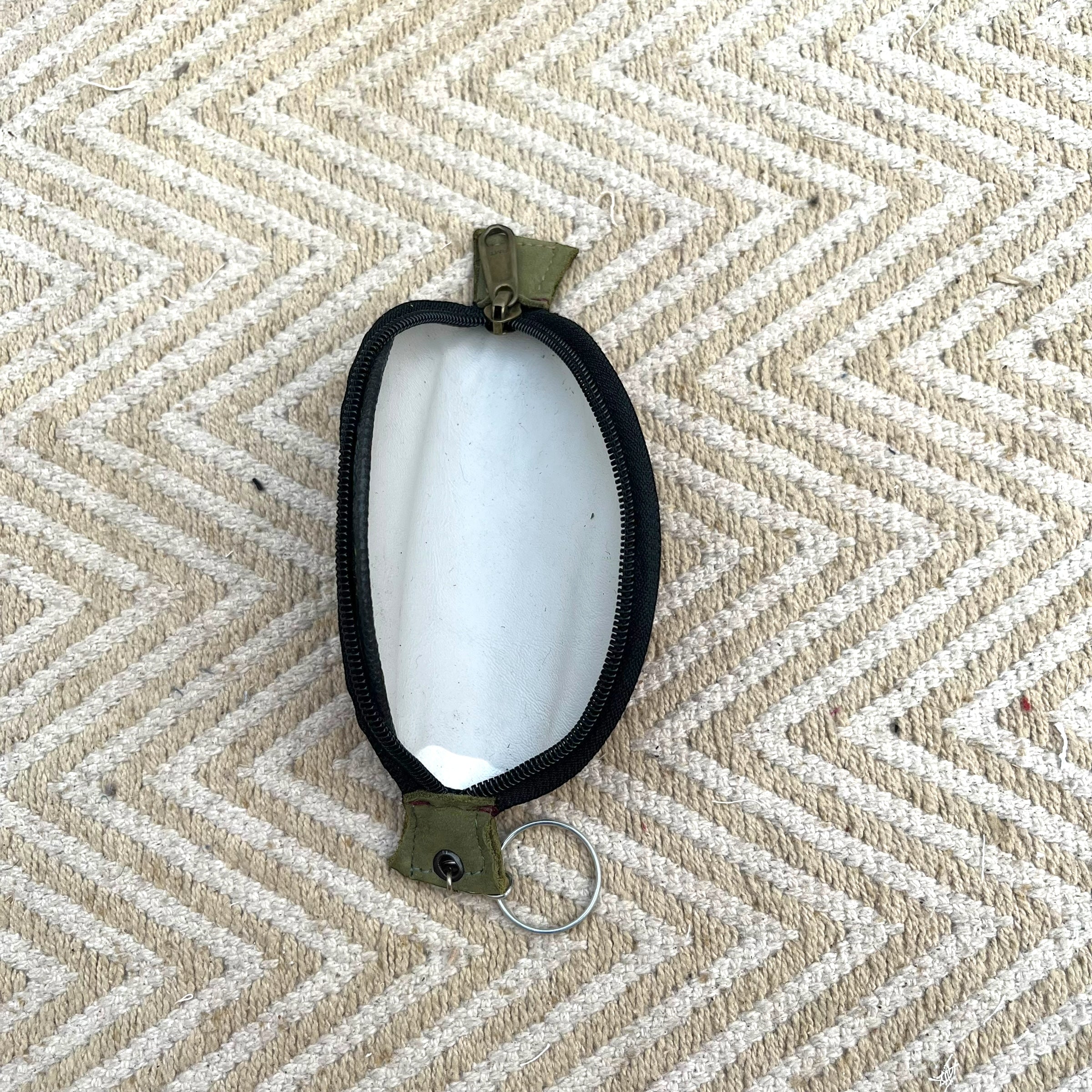 Base Pouch - Ying Yang