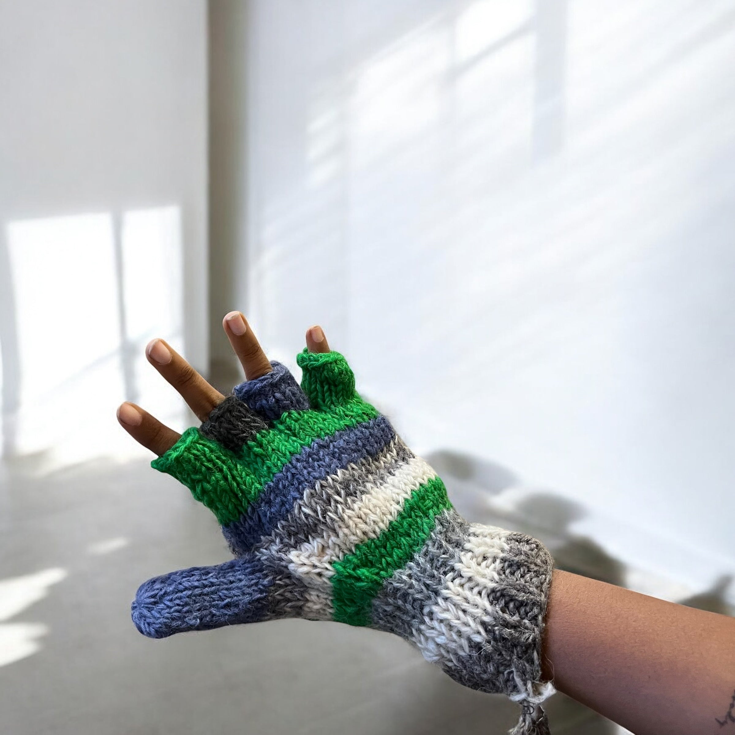 Hand Gloves