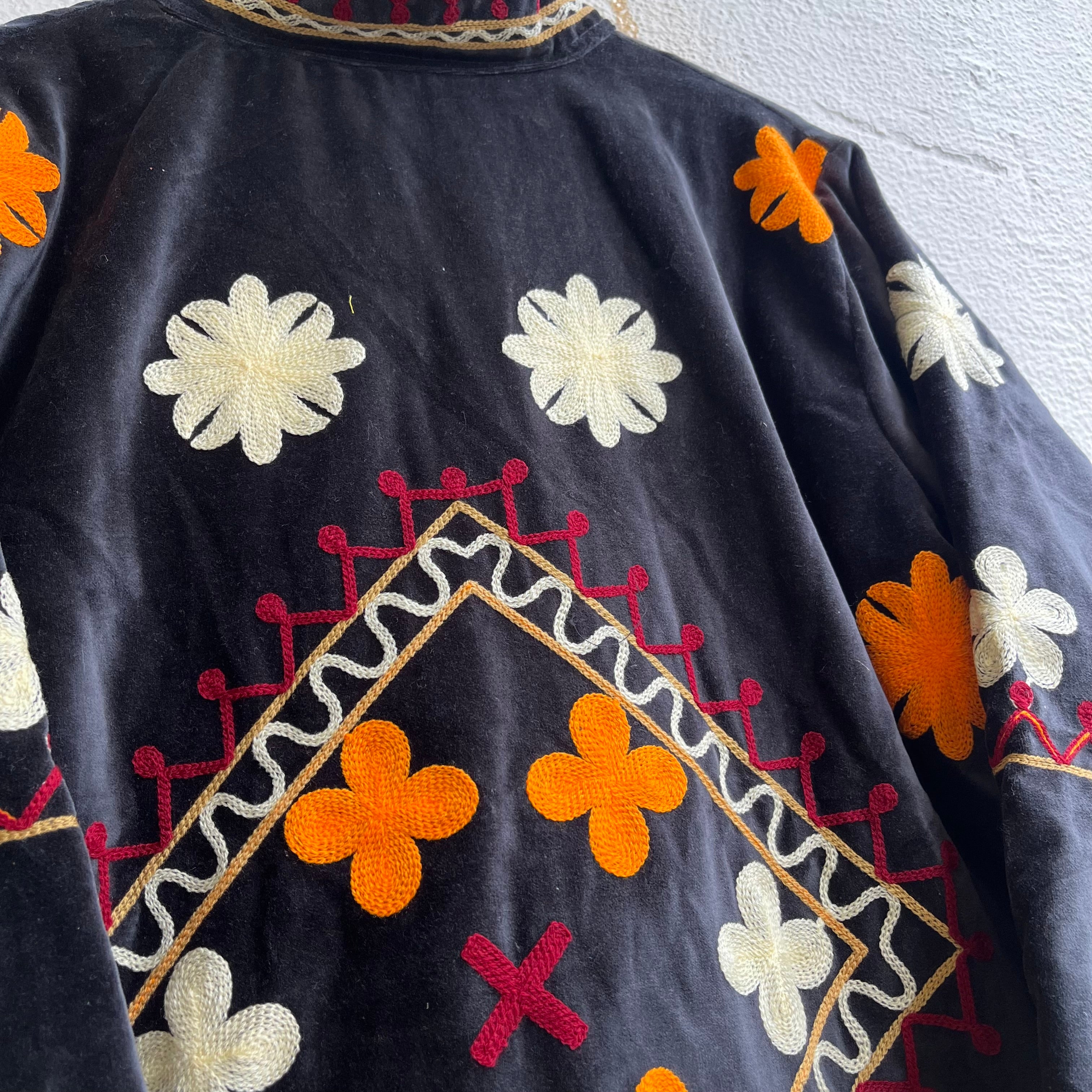 Jaipuri Thread Velvet Jacket