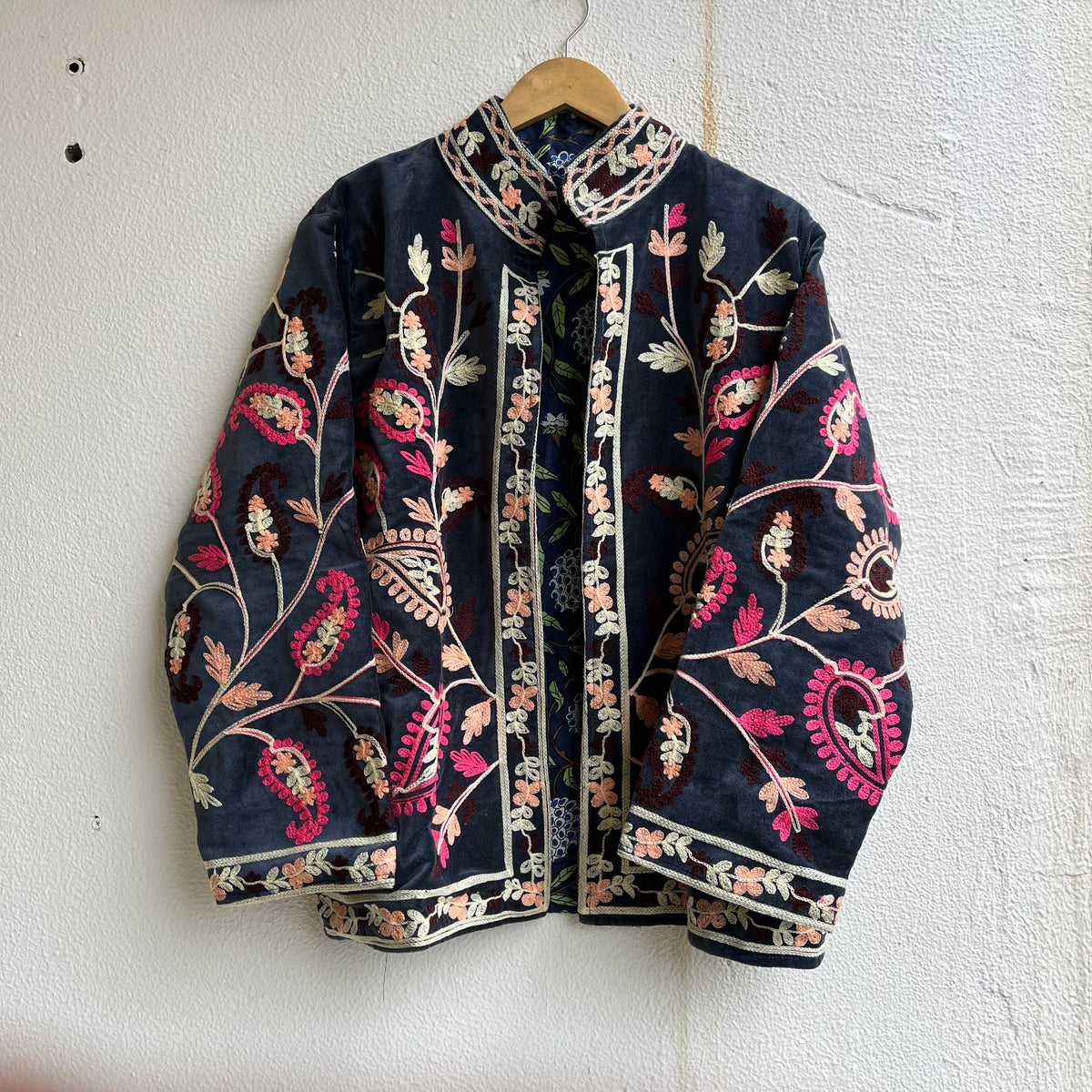 Jaipuri Thread Velvet Jacket