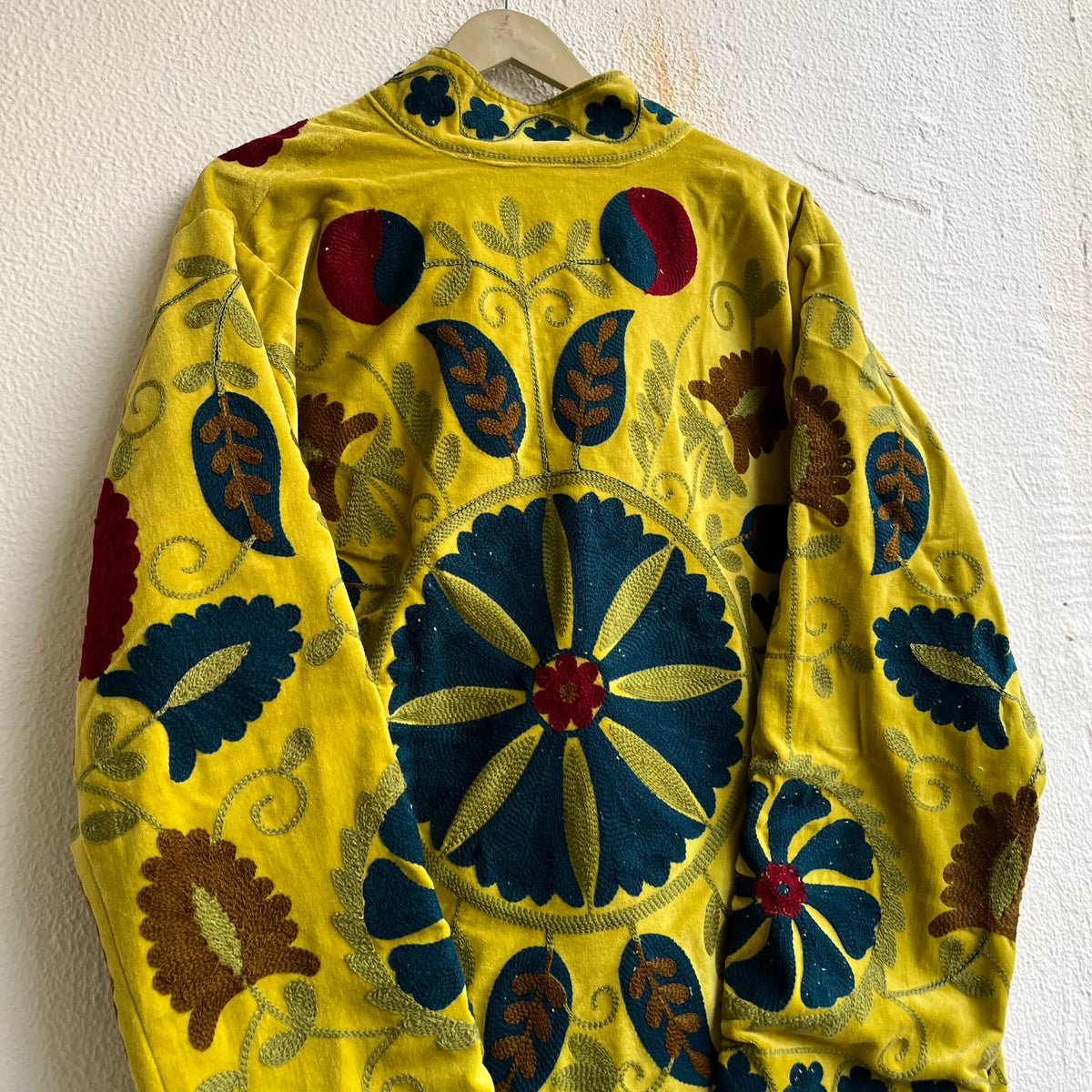 Jaipuri Thread Velvet Jacket