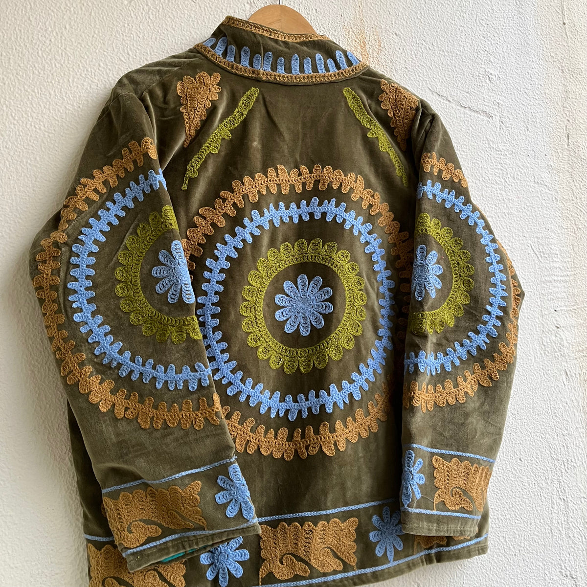 Jaipuri Thread Velvet Jacket