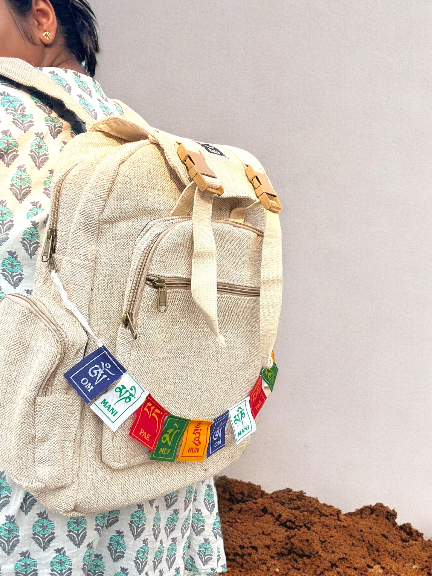 Big Jute Backpack with Flag