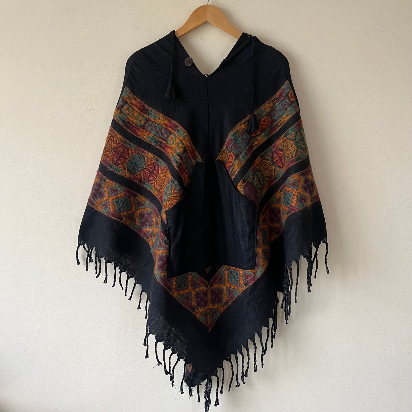 Pahadi Poncho 3 Patti with Hood - Black