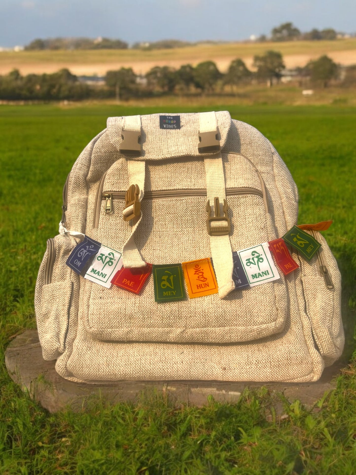 Big Jute Backpack with Flag