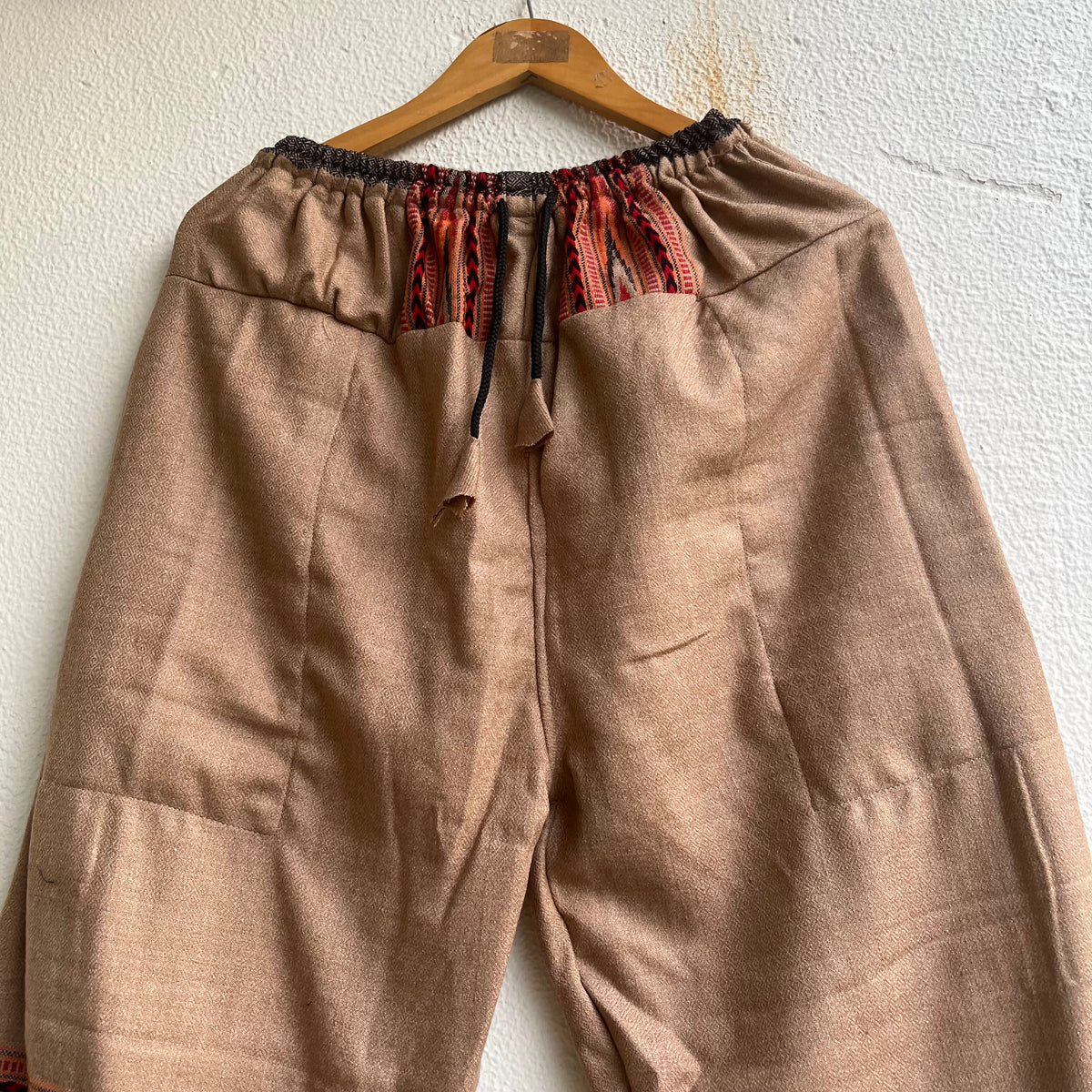 Woollen Kullu 3 Patti Pants- Beige