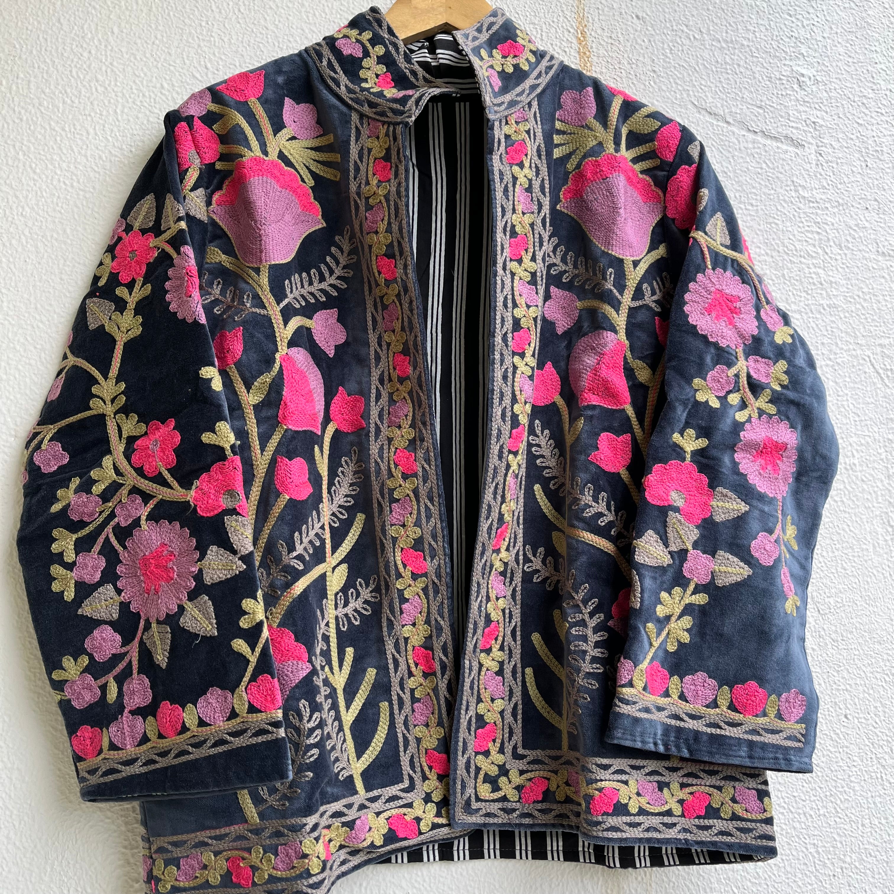 Jaipuri Thread Velvet Jacket