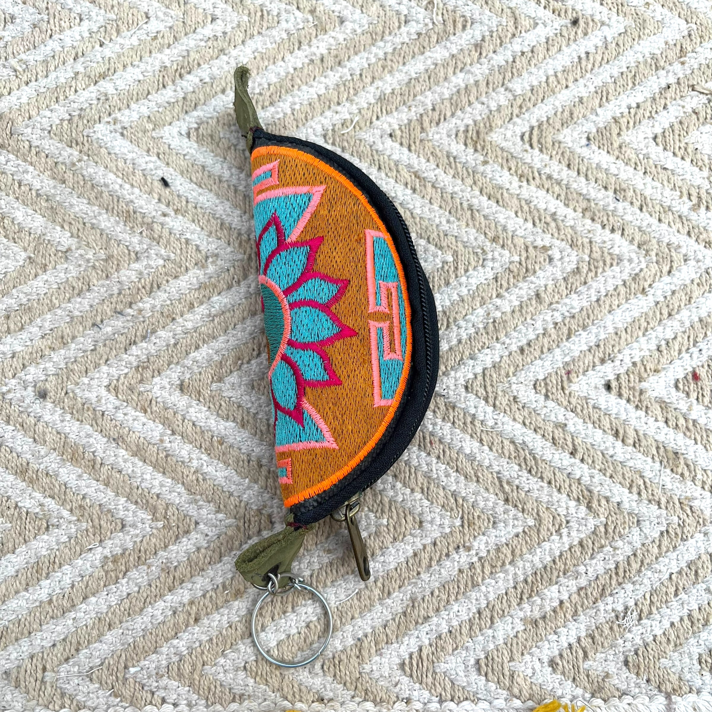 Base Pouch - Ying Yang