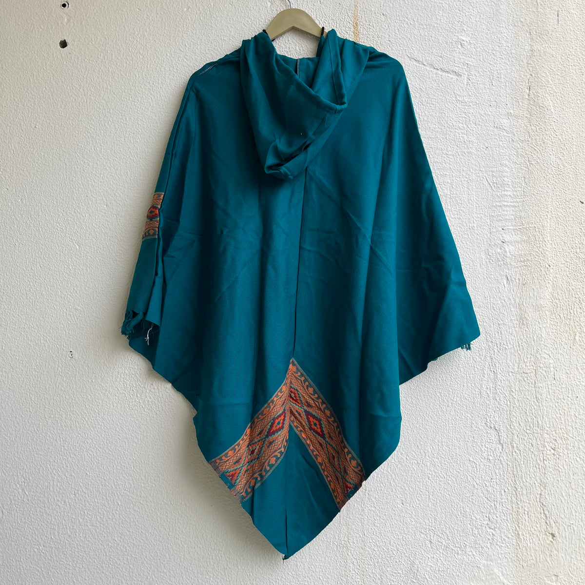 Woollen Pahadi Poncho - Firozi