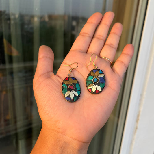 Retro Laakh Earrings