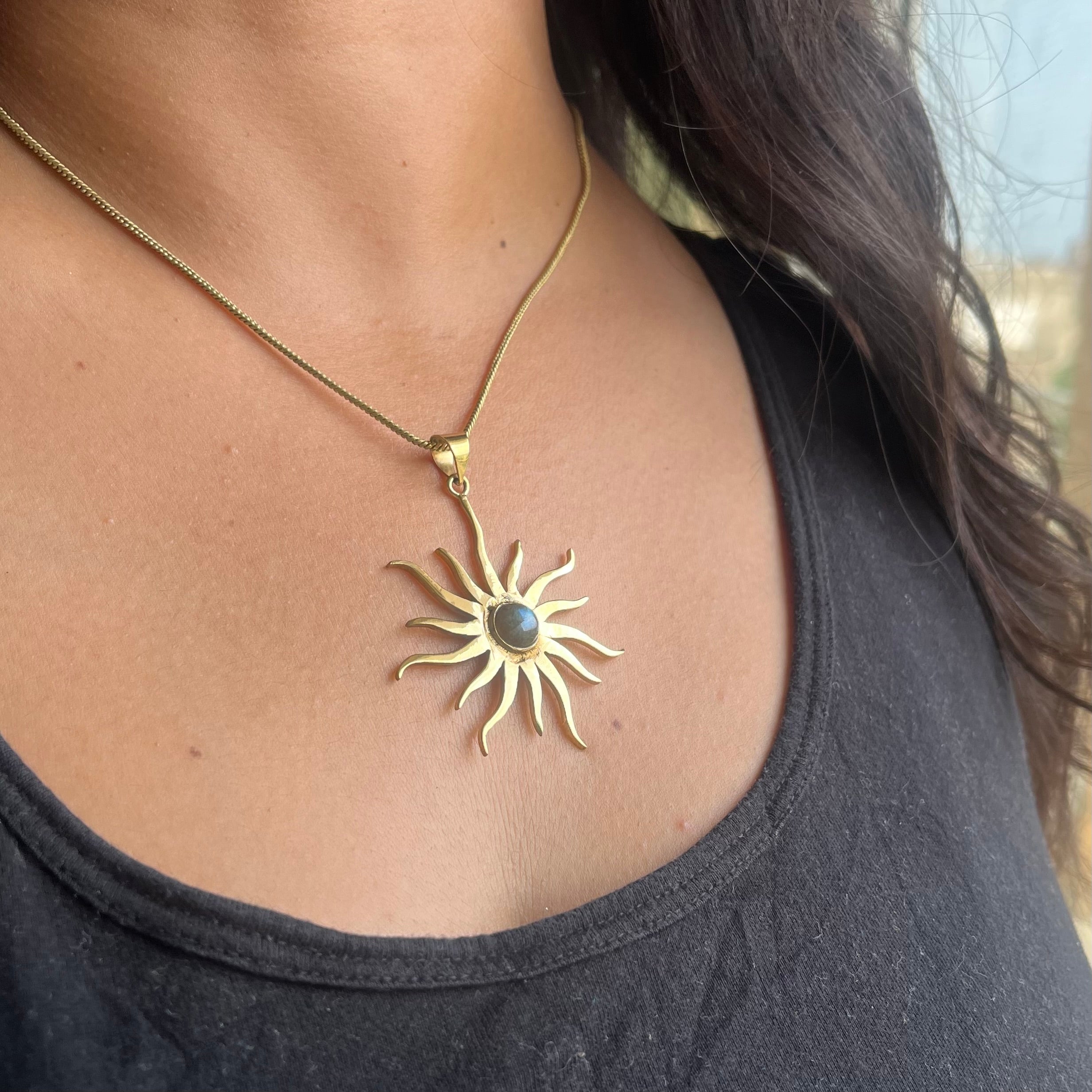 Sun Pendant & Chain