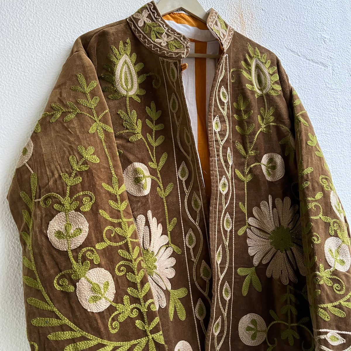 Jaipuri Thread Velvet Jacket